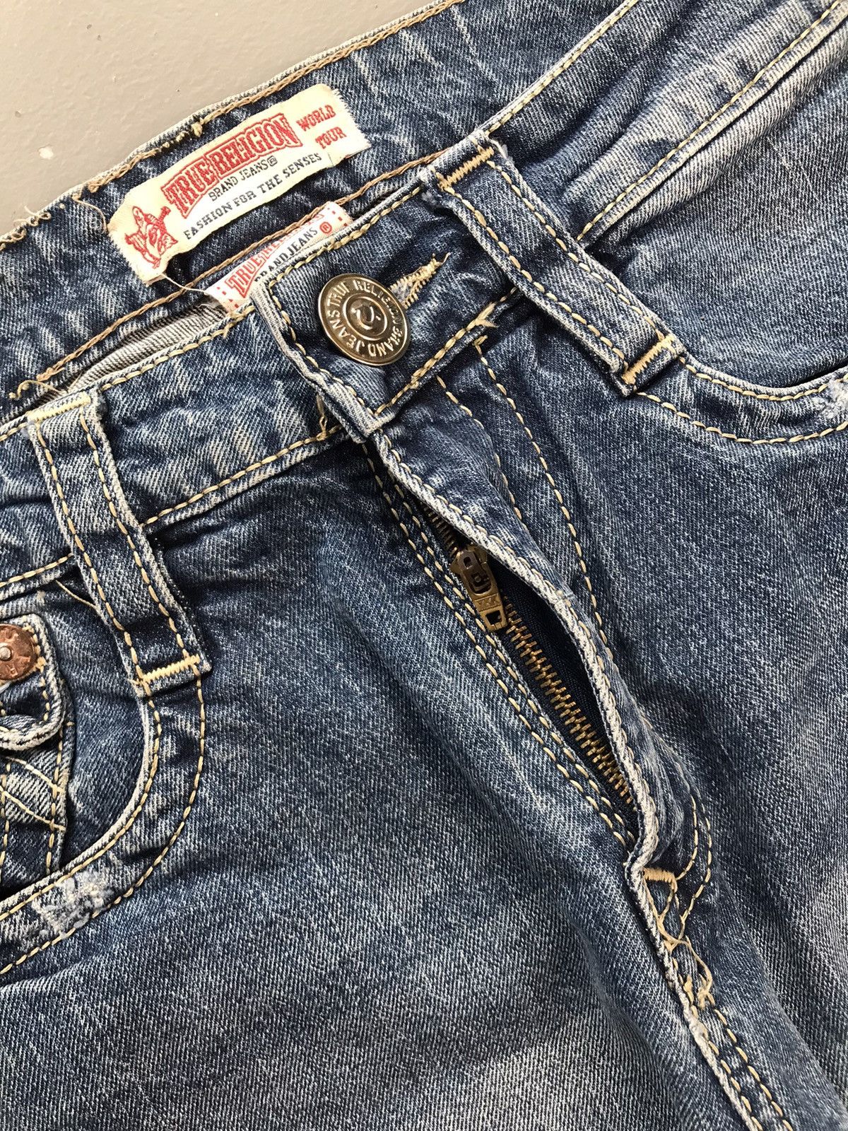 True Religion × Vintage Vintage true religion rainbow Billy samurai embroiderd denim Size US 34 / EU 50 - 5 Thumbnail