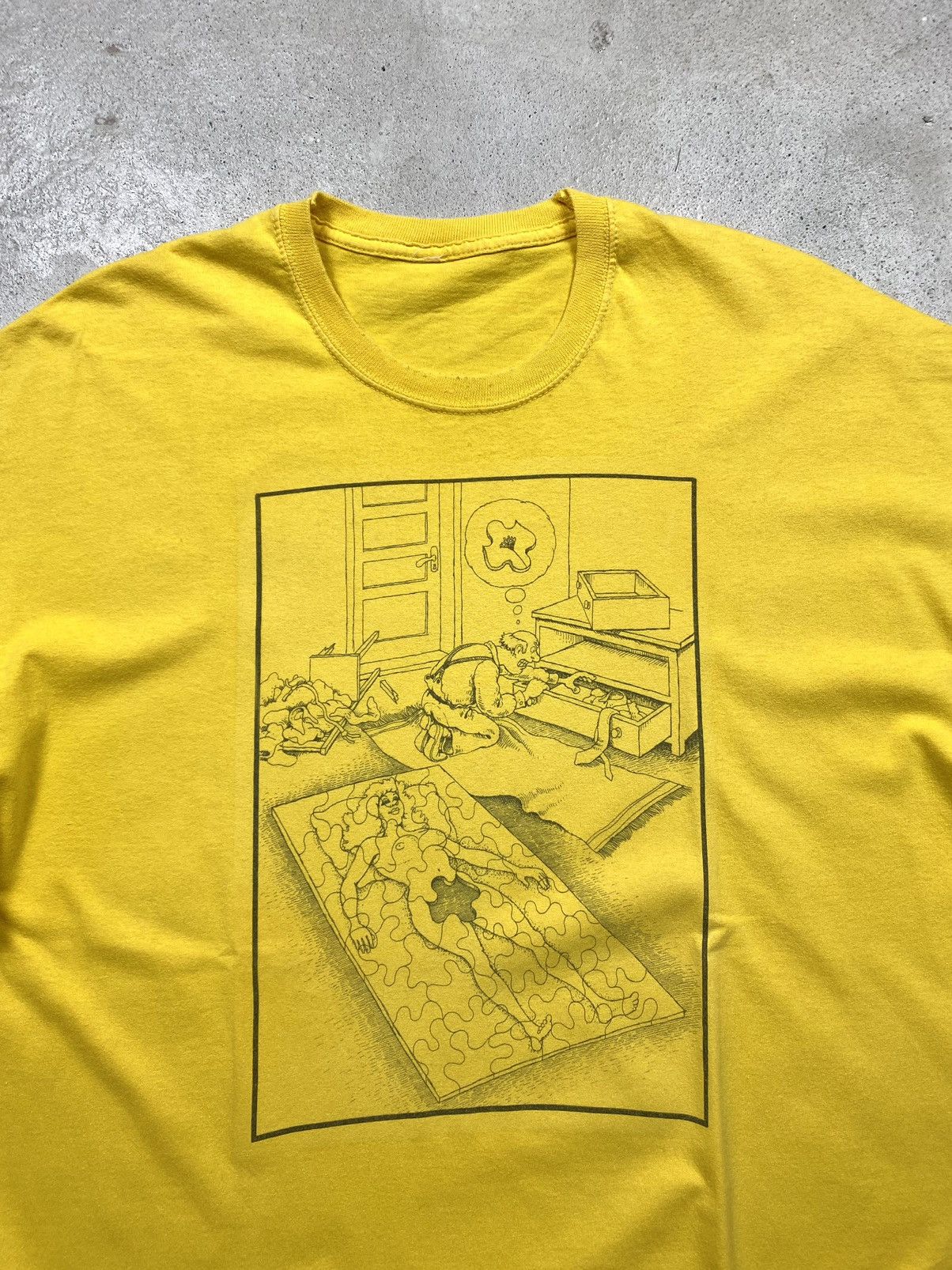 Vintage Vintage Funny Picture Puzzles Sexy Girl T Shirt Humor Retro Size US XL / EU 56 / 4 - 2 Thumbnail