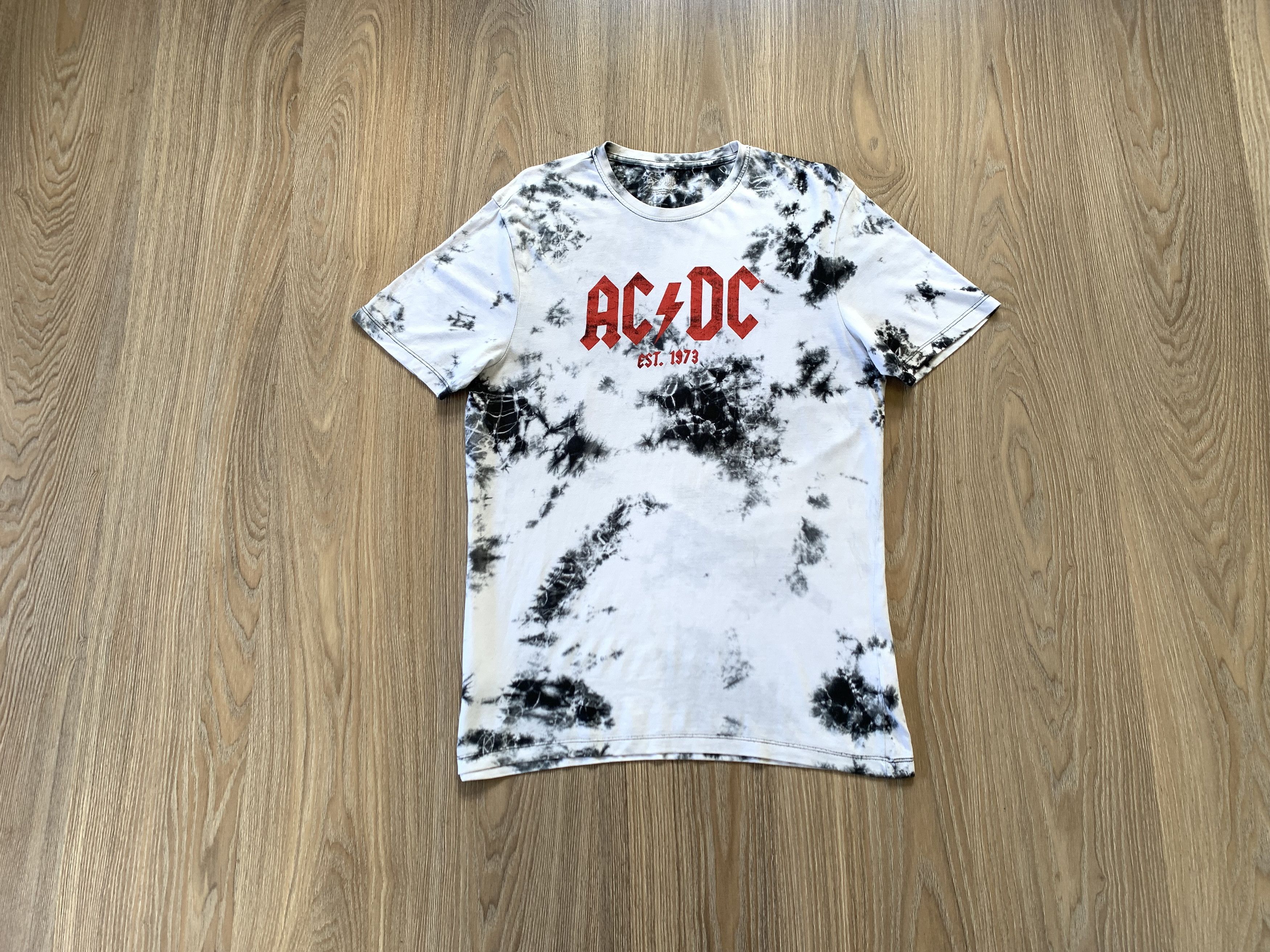 AC/DC × Band Tees × Vintage AC/DC Tie Dye T Shirt 2022 Size US S / EU 44-46 / 1 - 1 Thumbnail