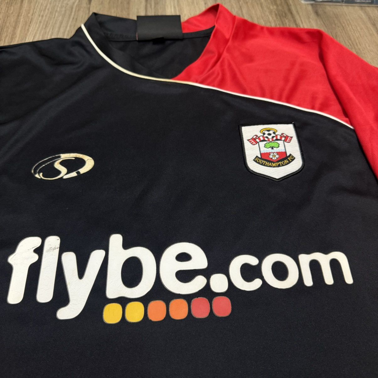 Sports Specialties Southampton 06/07 away shirt #22 Bale Size US XL / EU 56 / 4 - 3 Thumbnail