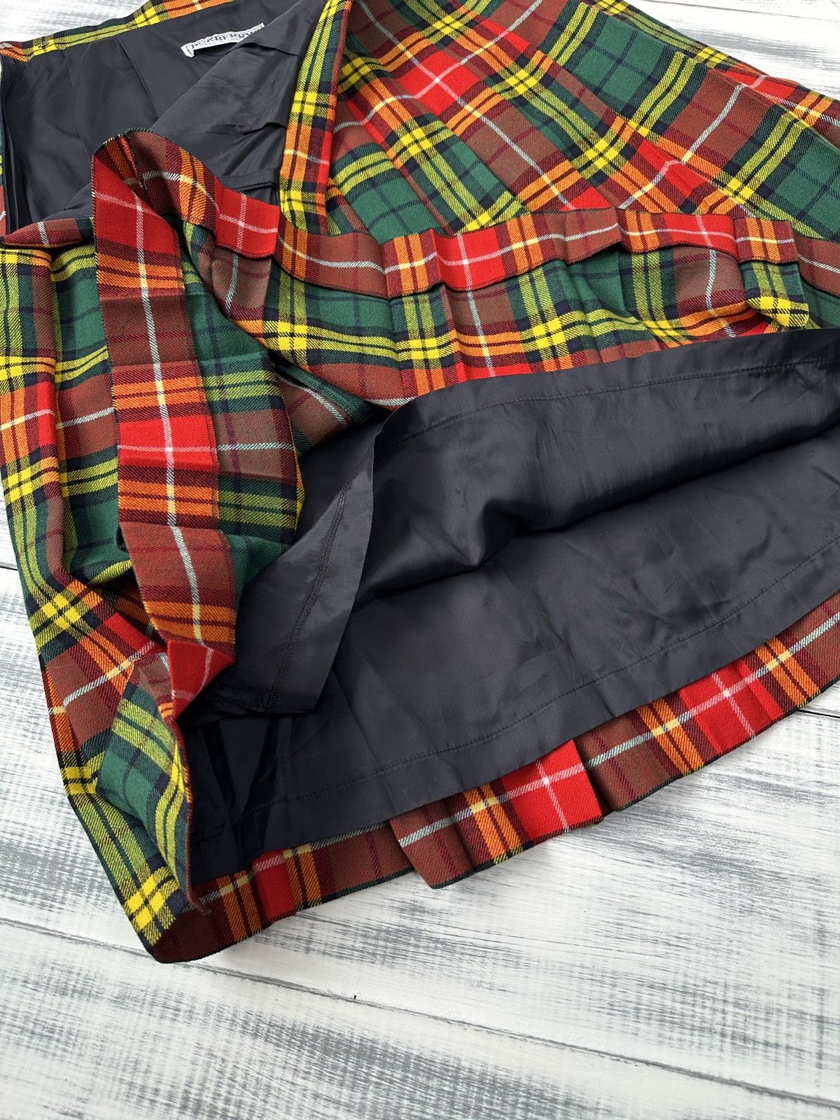 Burberry 90s BURBERRYS 100% Wool Plaid Pleated Long Skirt Multicolor Size 32" / US 10 / IT 46 - 8 Thumbnail