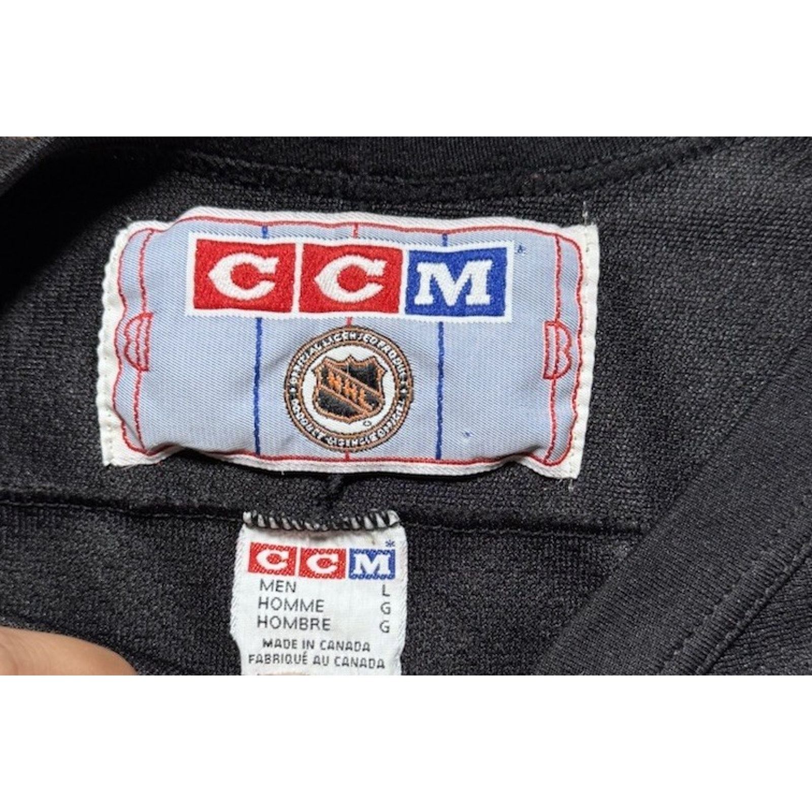 Ccm vintage Detroit Red Wings Center Ice CCM Jersey size Large Size US L / EU 52-54 / 3 - 3 Thumbnail