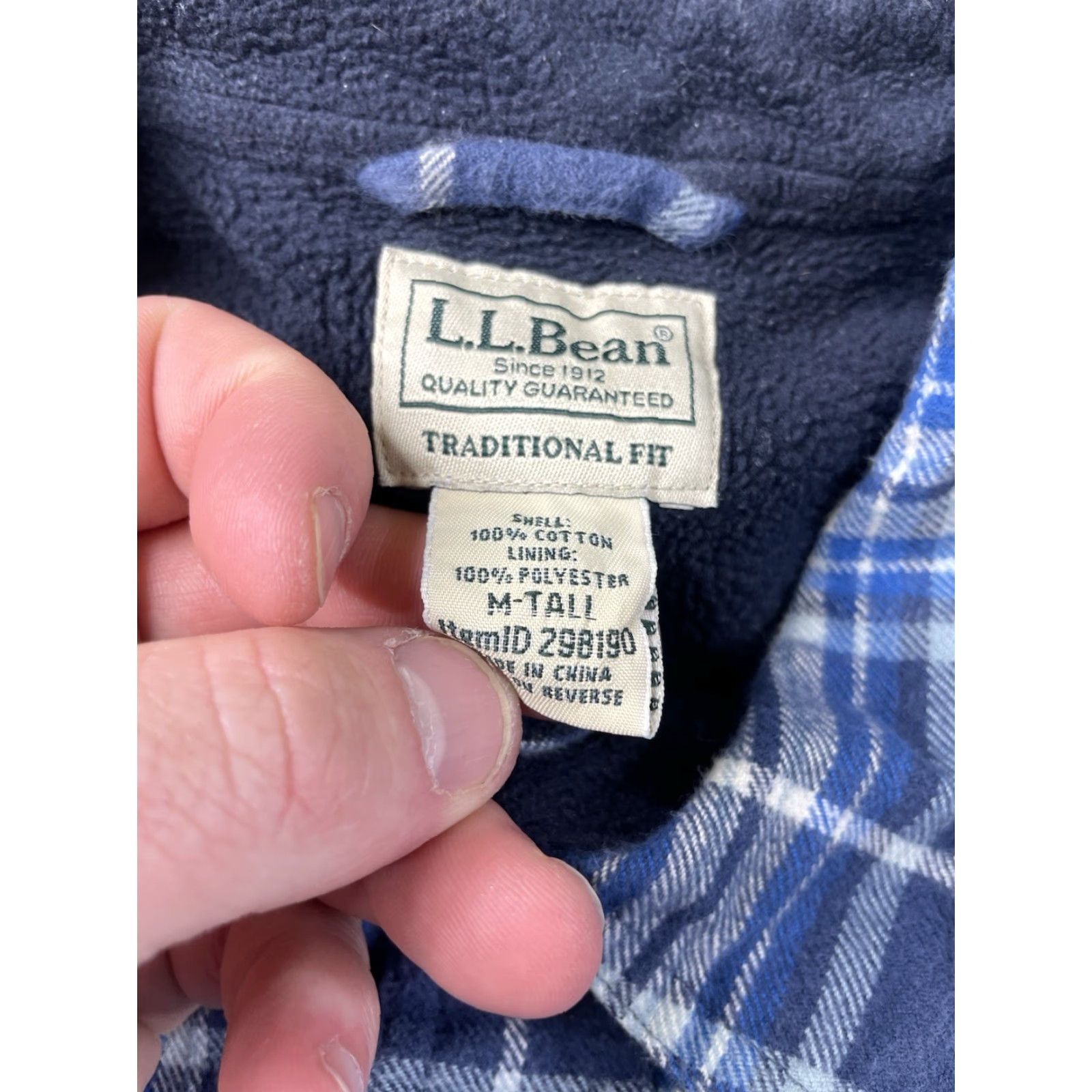 Vintage **L.L. Bean Blue Plaid Men's Medium Tall Flannel Shacket Jacket** User: **L.L. Bean Blue Plaid Men's Flannel Shacket Jacket Medium Tall** Size US M / EU 48-50 / 2 - 3 Thumbnail