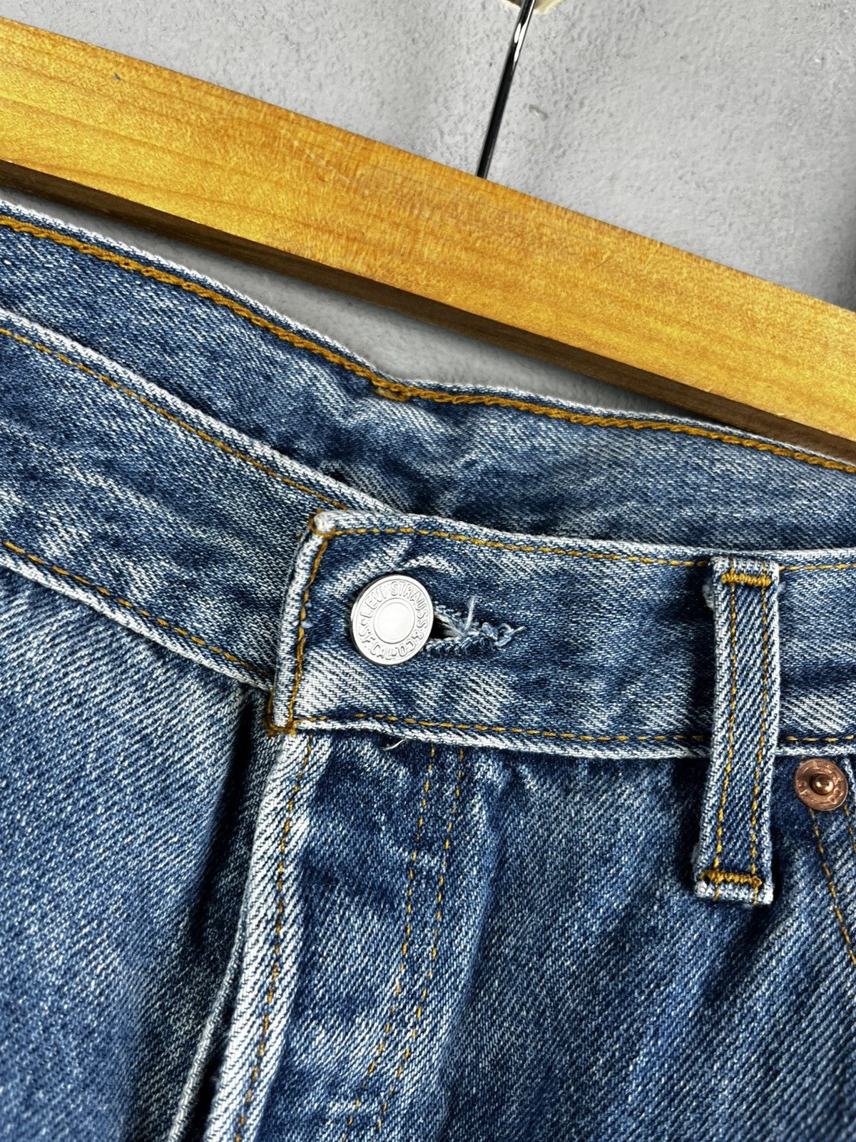 Levi's Levis 501 denim pants size 36-34 Size US 36 / EU 52 - 4 Thumbnail