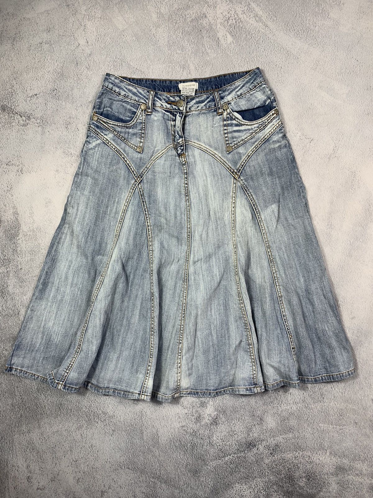 Japanese Brand × Vintage Vintage 90s Faded denim flared mini skirt streetwear size S Size 27" / US 4 / IT 40 - 1 Thumbnail