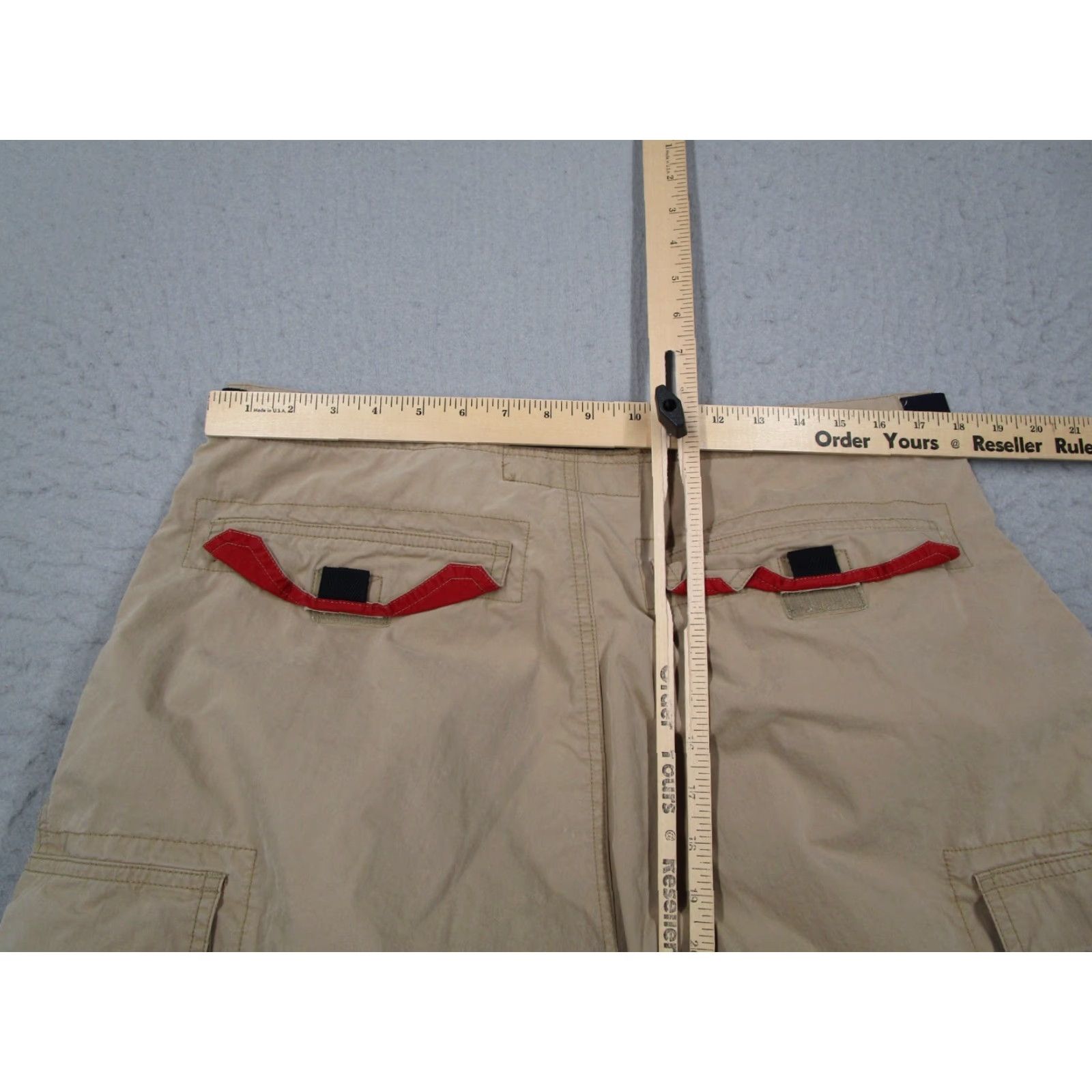 Abercrombie & Fitch VINTAGE Abercrombie & Fitch Pants Men Medium Beige Belted Convertible Cargo Pants 90s Army Bohemian Nature Outdoor Pocketless? Size US 31 - 6 Thumbnail