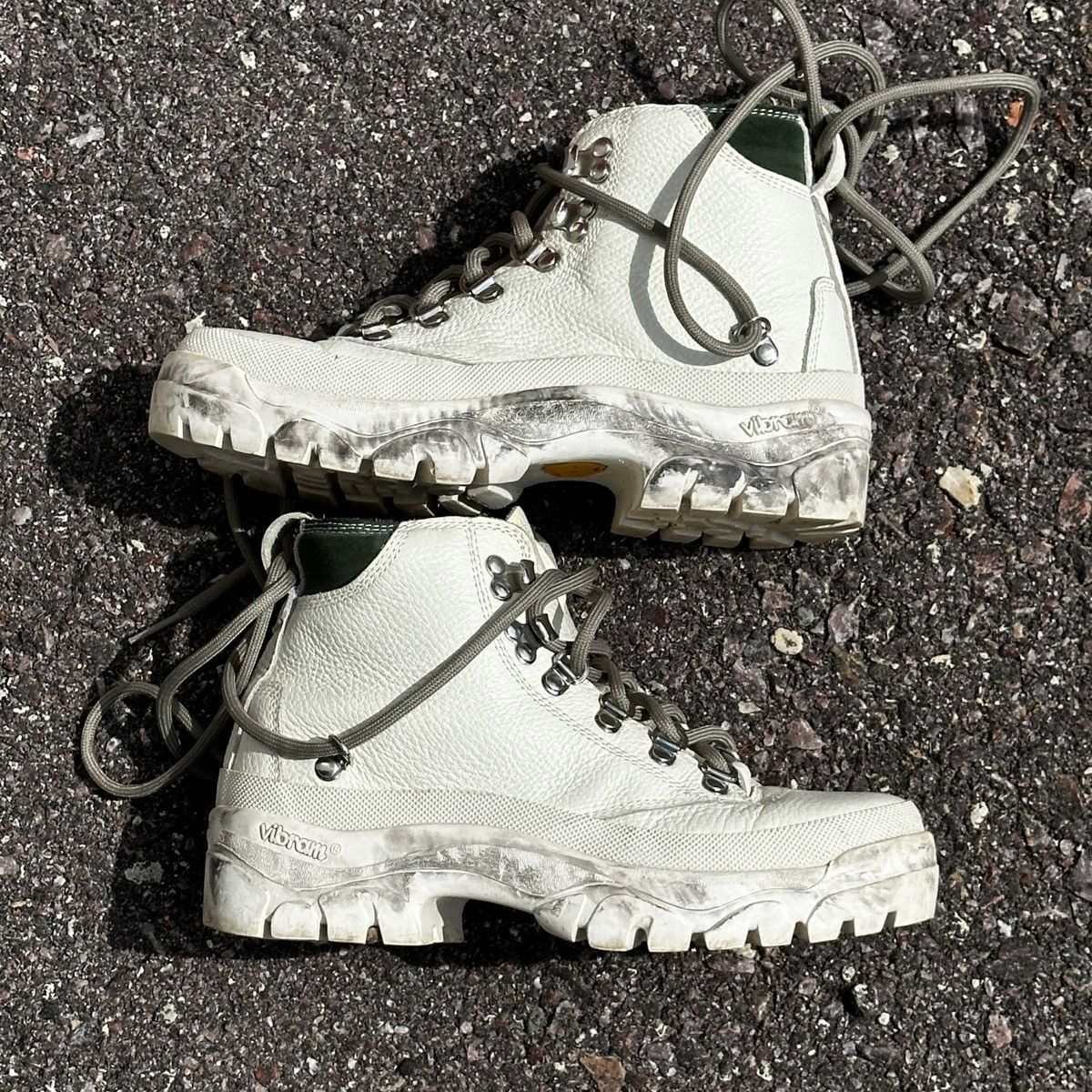 Reese Cooper Reese Cooper Wilson Hiking Boots White Leather 6.5 Size US 7 / IT 37 - 1 Thumbnail