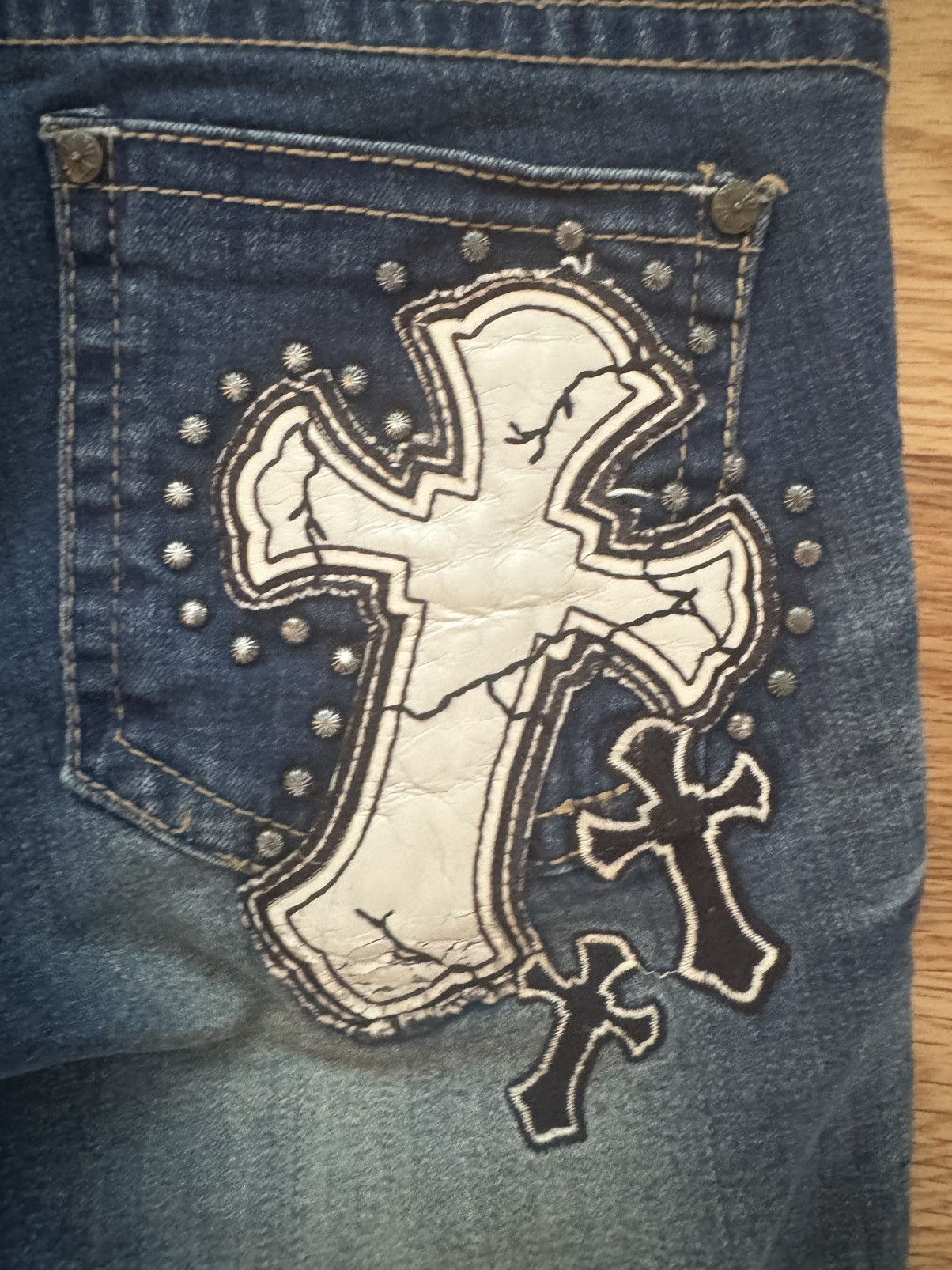 Japanese Brand Lolita Jeans Skull Cross Studs Motif Low Waisted Size 25" / US 0 / IT 36 - 3 Thumbnail