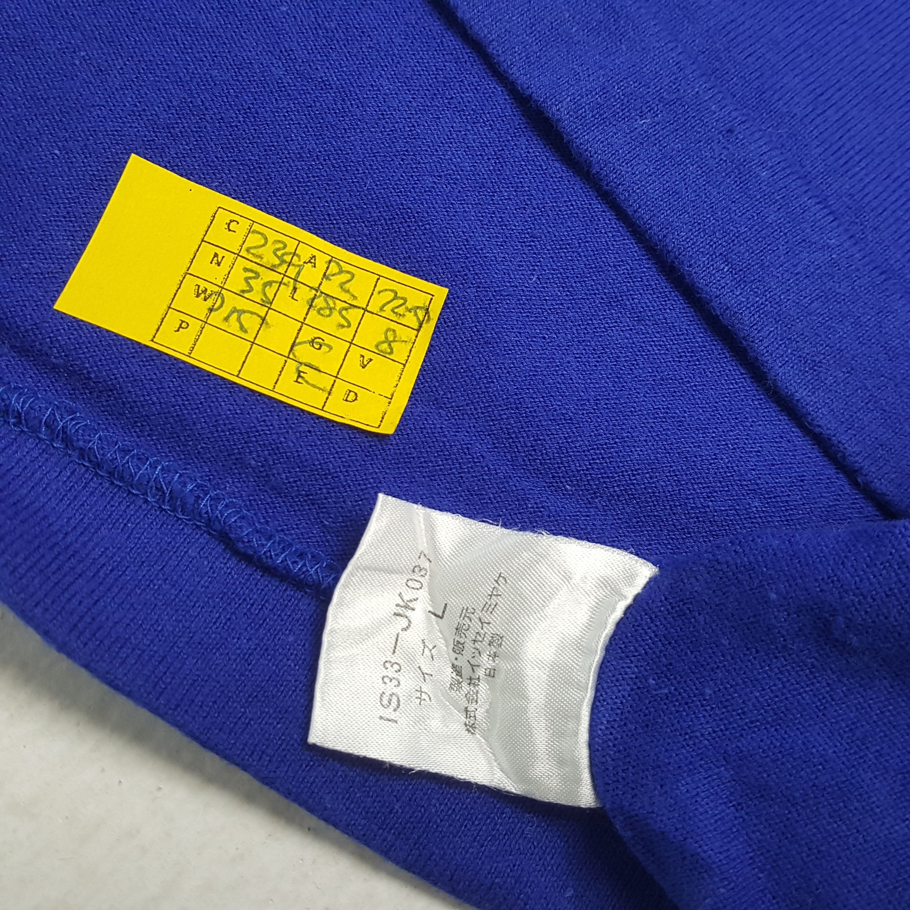 Issey Miyake × Vintage Vintage MOBIL 1 x I.S. ISSEY MIYAKE Japan Designer T-Shirt Size US L / EU 52-54 / 3 - 5 Thumbnail