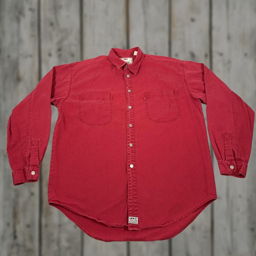 Levi's VINTAGE Levi's Shirt Mens Large Red Denim Button-Up Western Cowboy Cotton Size US L / EU 52-54 / 3 - 1 Thumbnail