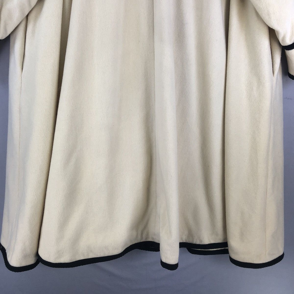 Yves Saint Laurent Archive 80’s Yves Saint Laurent Difussion Femme Heavy Coat Size M / US 6-8 / IT 42-44 - 10 Thumbnail