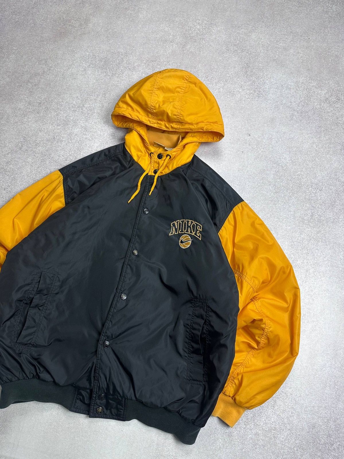 Nike Vintage Nike Big Swoosh Y2K Bomber Jacket M Size US M / EU 48-50 / 2 - 4 Thumbnail