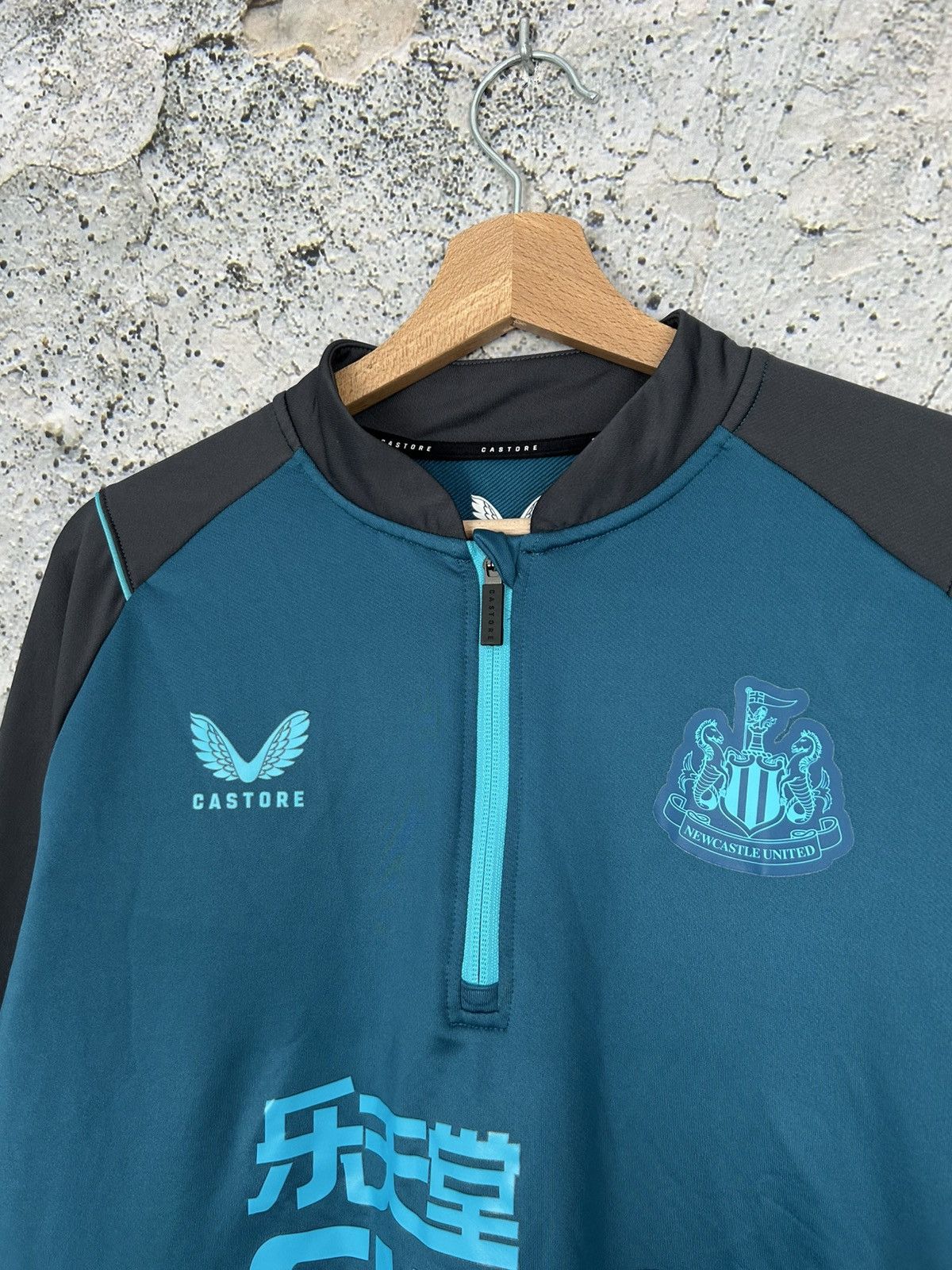 Castore Newcastle United Castore Soccer Jersey Football Training Size US M / EU 48-50 / 2 - 3 Thumbnail