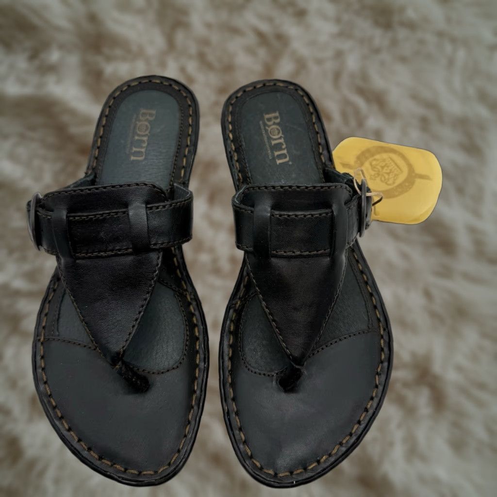 Born Børn W91972 CIC11 Strappy Leather Flip Flop Sandal Black 6 Women Adult Shoes XS Size US 6 / IT 36 - 1 Thumbnail