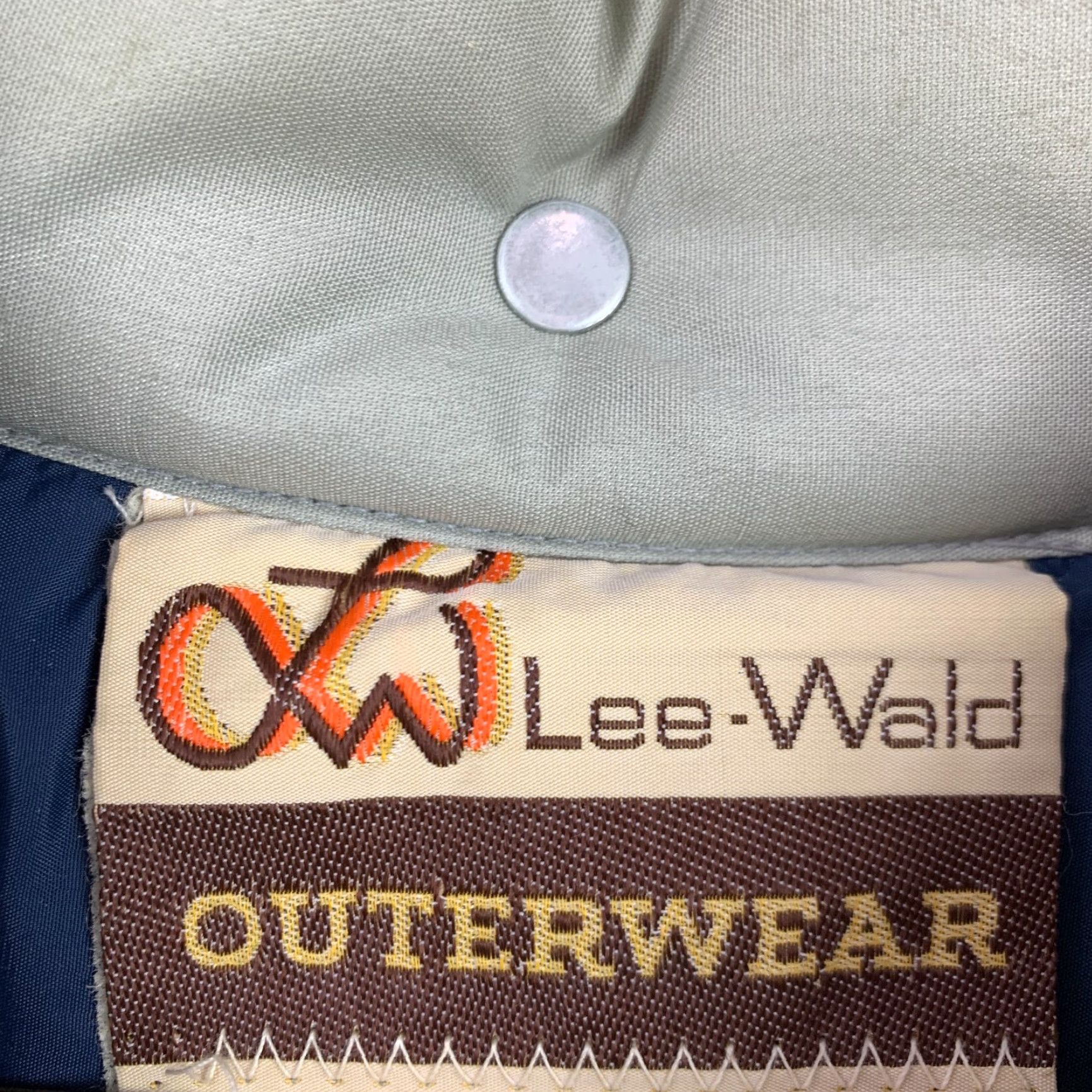 Lee VINTAGE Lee Wald Gray Outerwear Puffer Jacket Mens 46 No Hood 1970s Gray Lee Wald Puffer Jacket Mens 46 Size US S / EU 44-46 / 1 - 5 Thumbnail