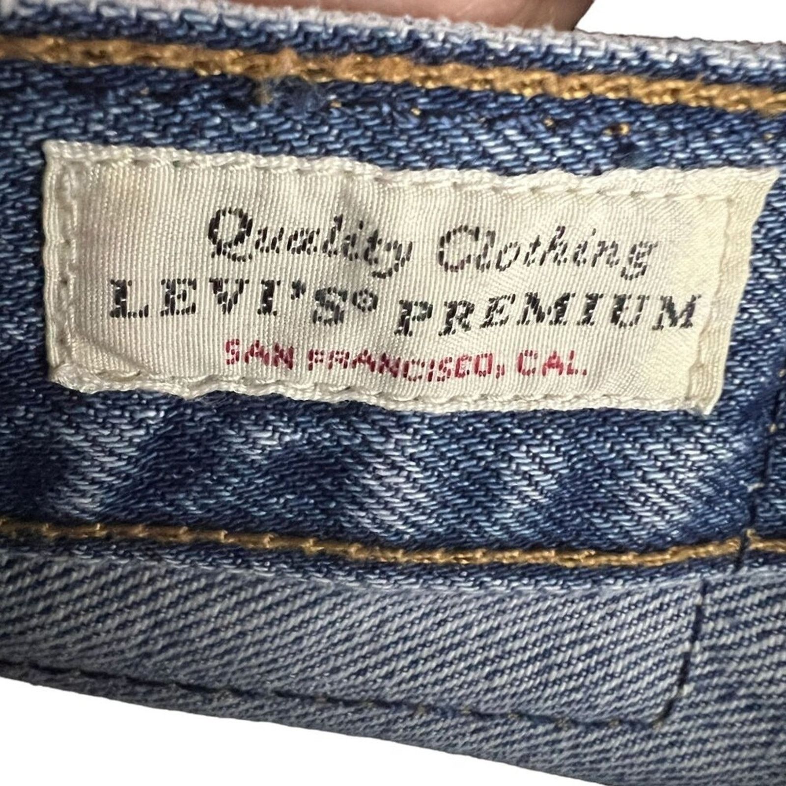 Levi's Levis 501 High Rise Logo Stripe Short Womens Shorts Size 30 Size 30" / US 8 / IT 44 - 2 Thumbnail