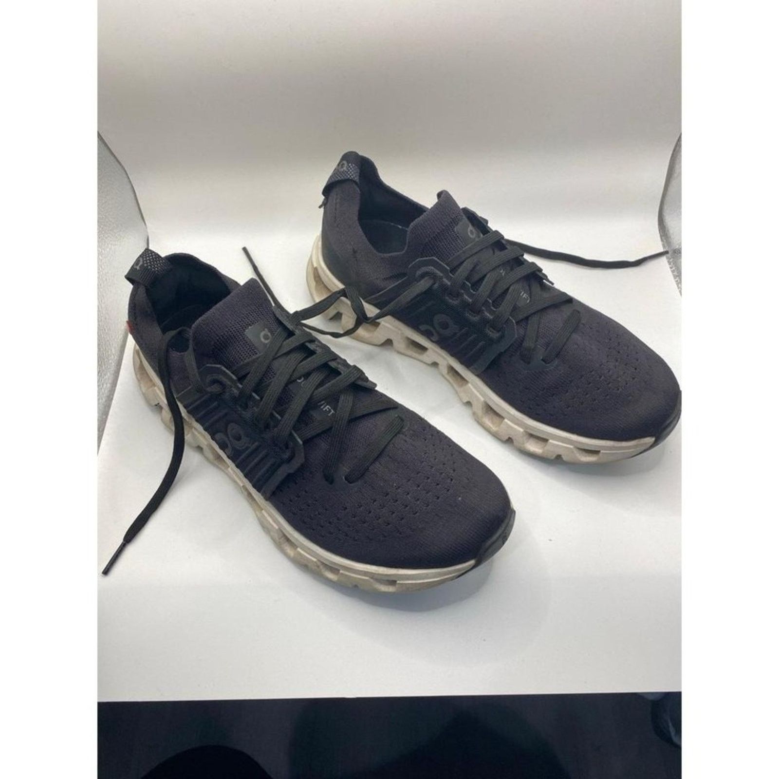 On On Running Cloudswift Black Mens Athletic Shoes Size 7.5 Size US 7.5 / EU 40-41 - 2 Thumbnail