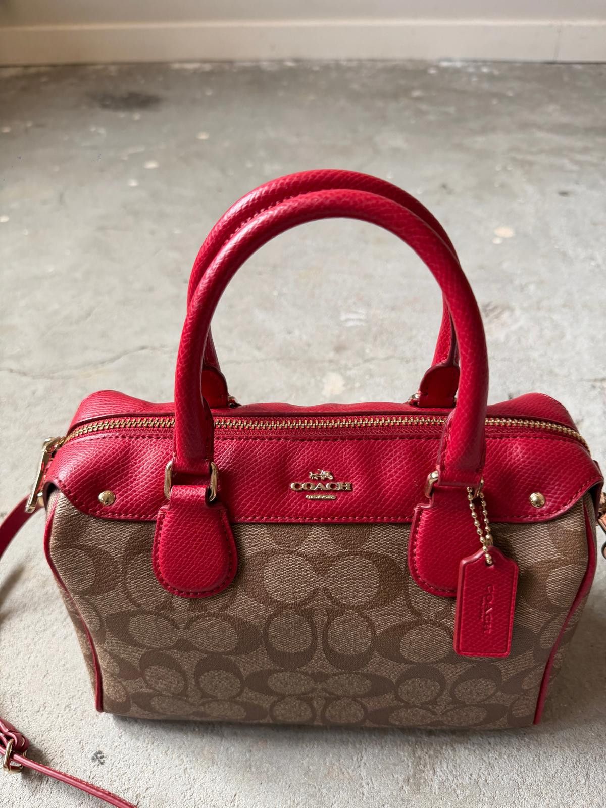 Coach Coach 2Way Bennett Boston Bag Beige/Red Size ONE SIZE - 4 Thumbnail