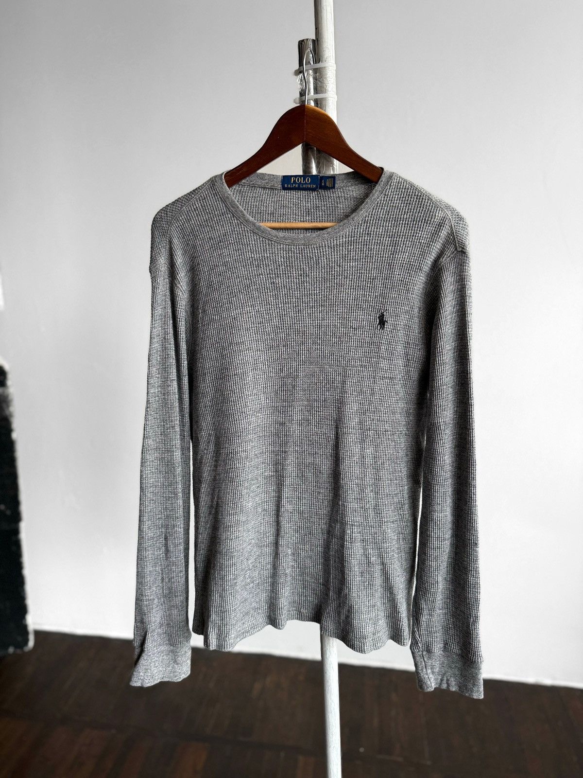 Polo Ralph Lauren Polo Ralph Lauren Mens Grey Waffle Knit Long Sleeve Shirt Size US L / EU 52-54 / 3 - 1 Thumbnail
