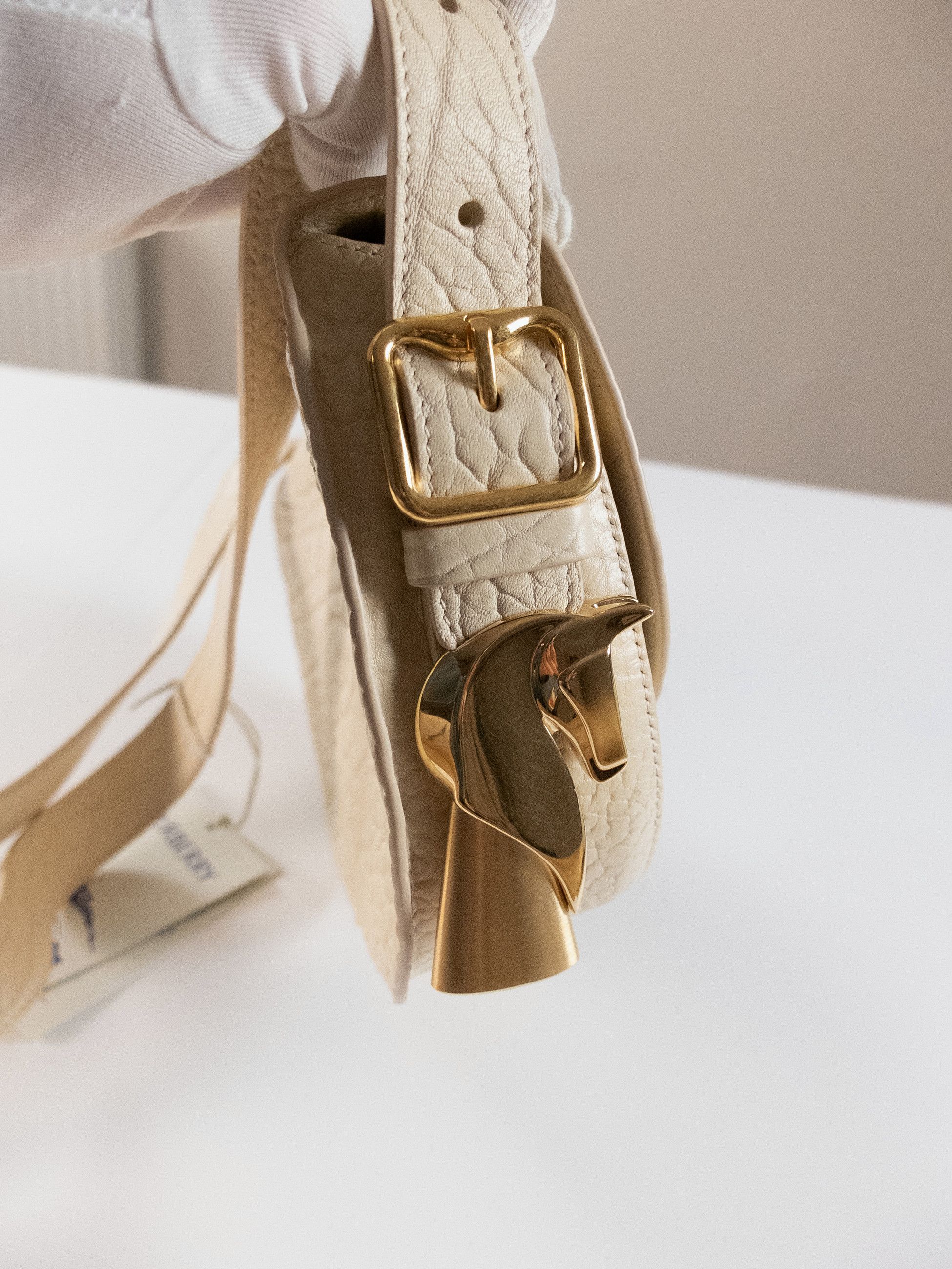 Burberry BURBERRY Chess small ecru leather crossbody bag Daniel Lee Size ONE SIZE - 12 Thumbnail