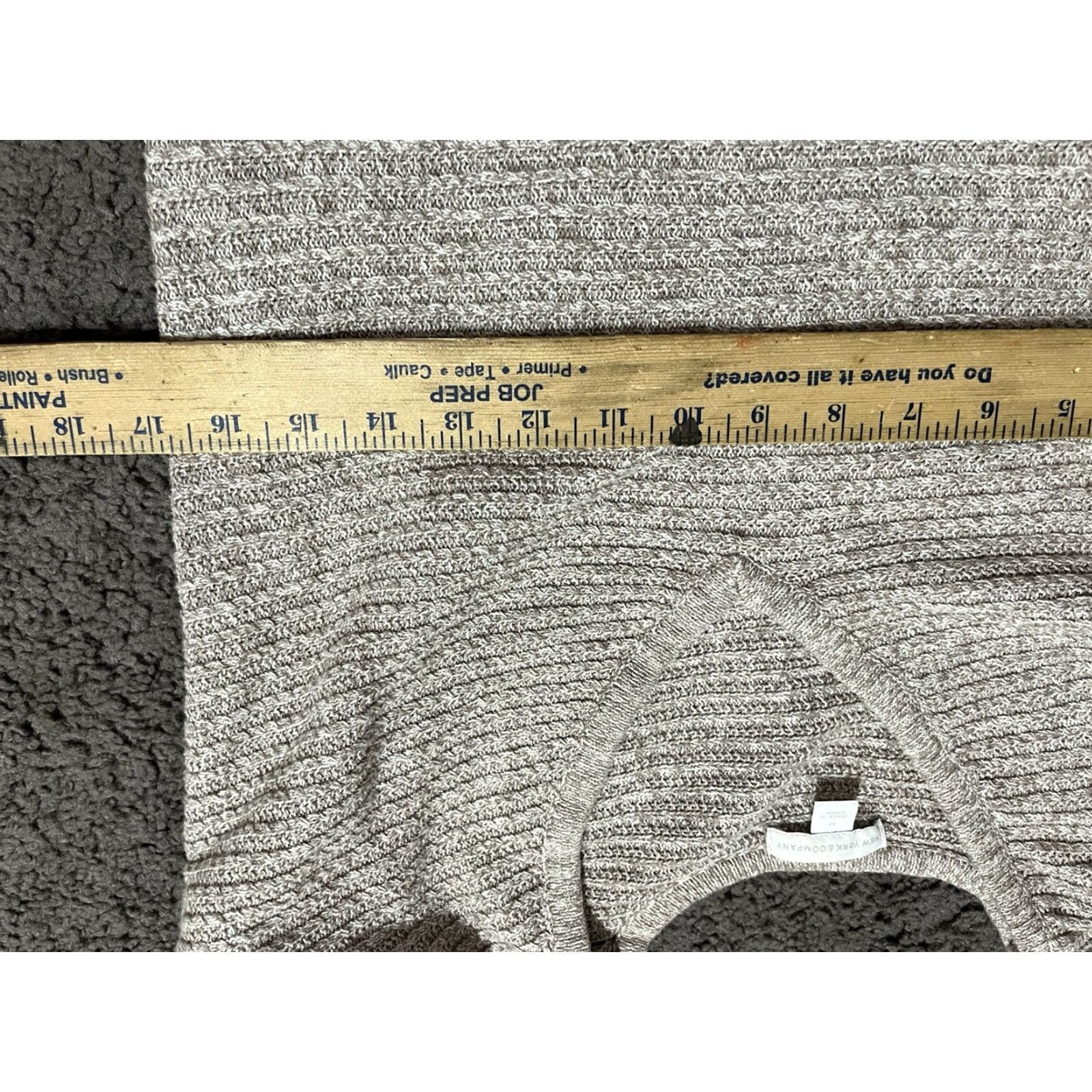 Vintage VINTAGE NYC New York & Company V-Neck Sweater / Pullover / Women / M / Gray / 3/4 Sleeve / Open-Knit / Acrylic Mohair Nylon / Casual Classic Modern Size M / US 6-8 / IT 42-44 - 4 Thumbnail