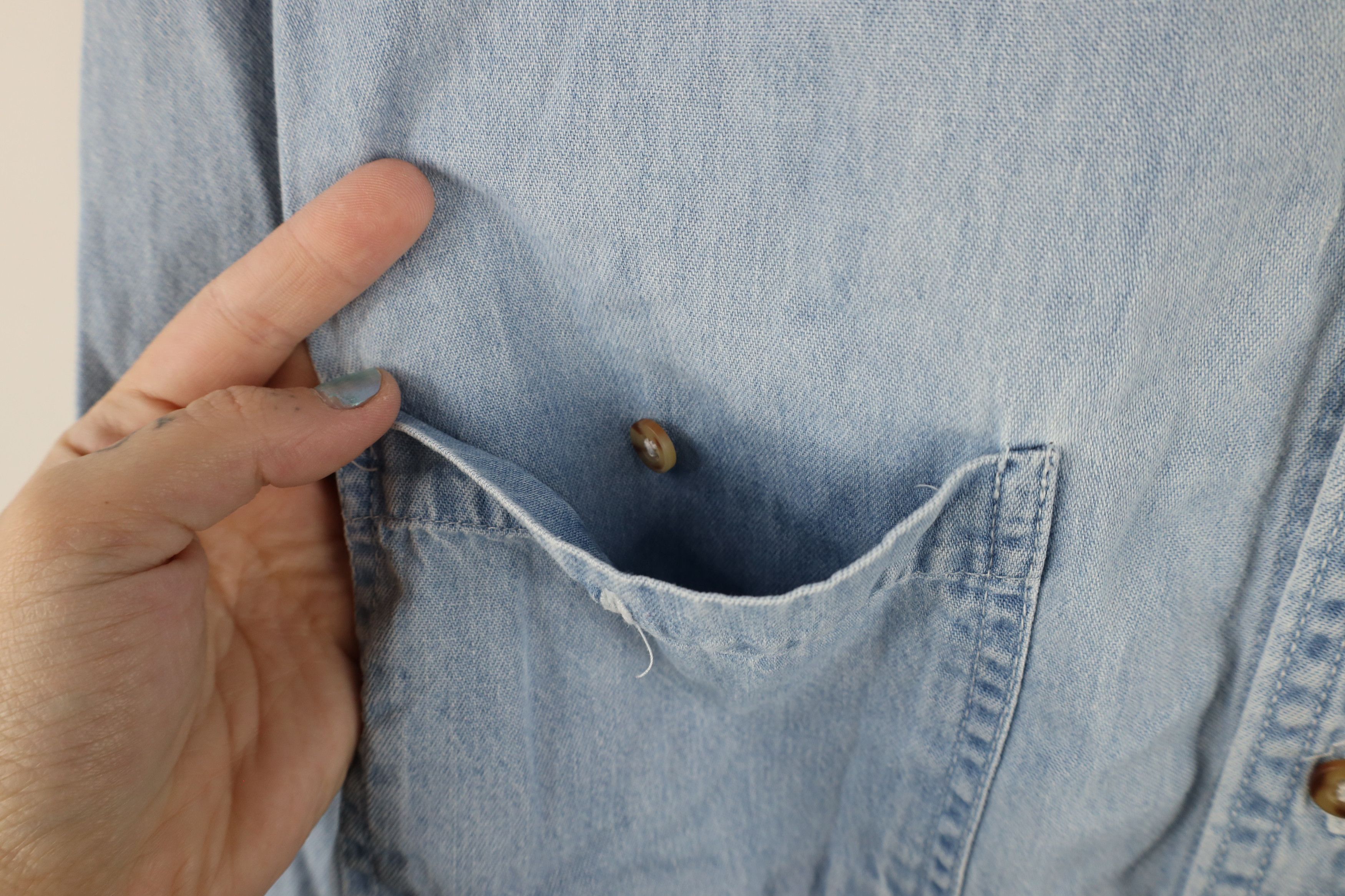 Vintage Vintage 90s Streetwear Collared Denim Jean Button Down Shirt Size US S / EU 44-46 / 1 - 4 Thumbnail