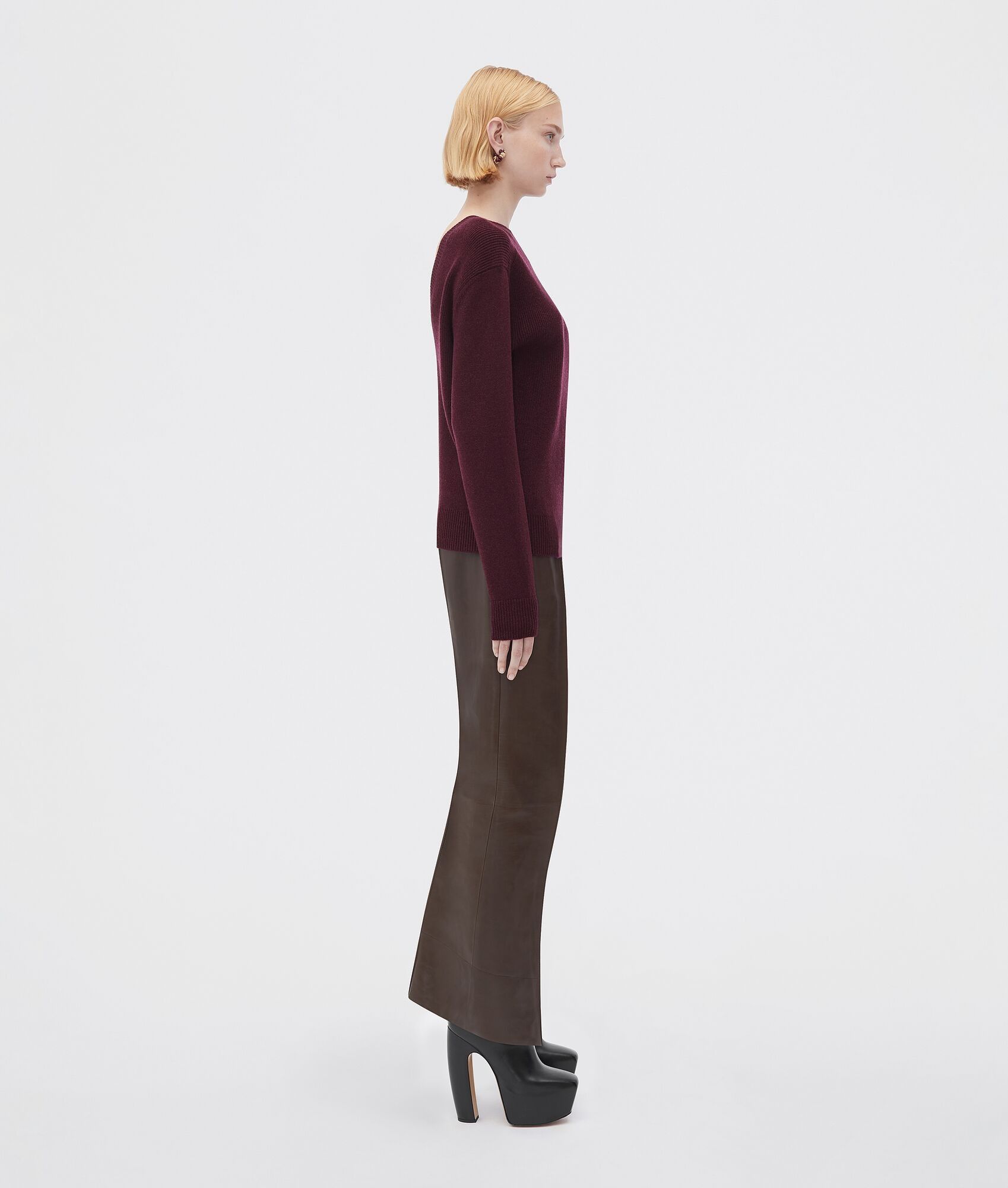 Bottega Veneta o1n1vont1224 Compact Cashmere Jumper in Burgandy Size M / US 6-8 / IT 42-44 - 5 Thumbnail