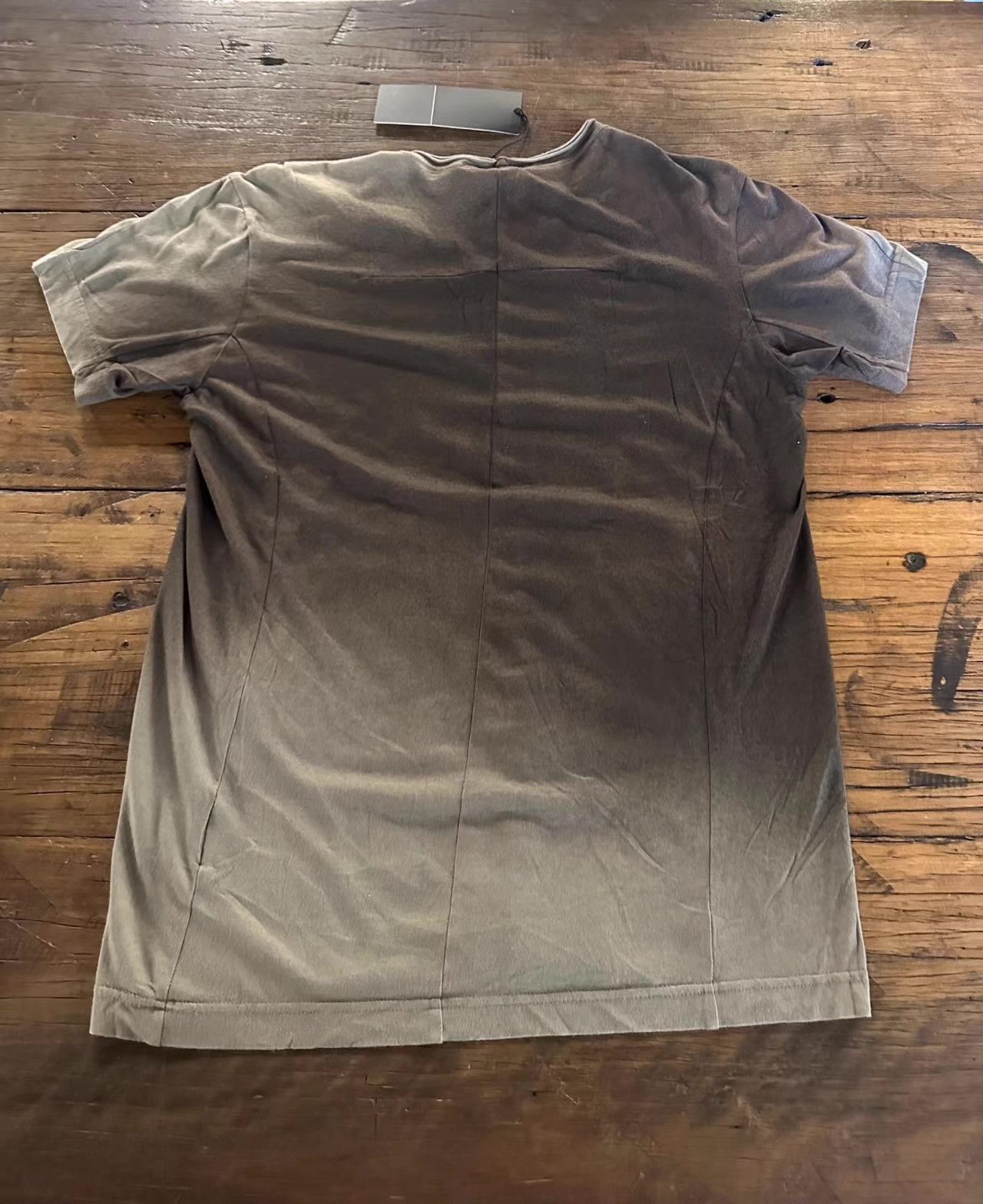 The Viridi-anne The Viridi‑Anne Gradient Short‑SleeveTop with Back Cross Ｑ25 Size US XS / EU 42 / 0 - 2 Thumbnail