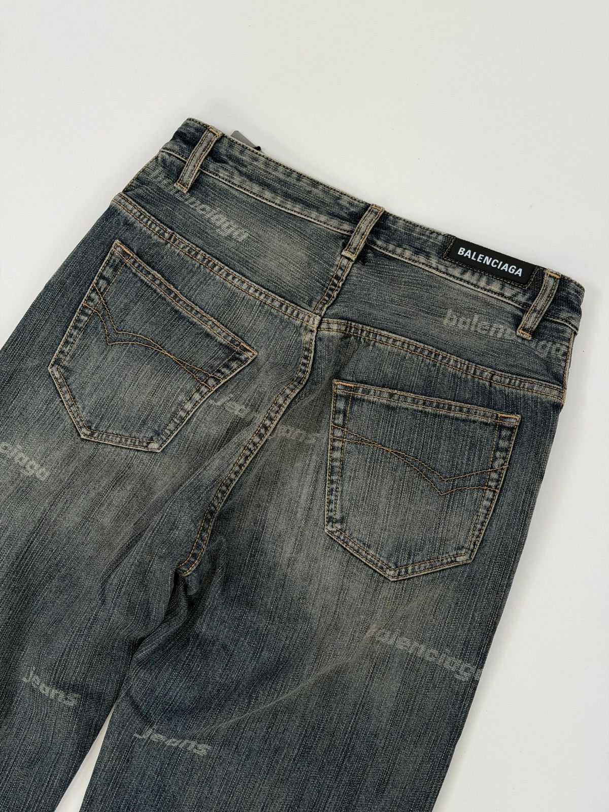 Balenciaga Balenciaga Medium Fit All Over Logo Dark Blue Denim Pants Size US 28 / EU 44 - 4 Thumbnail
