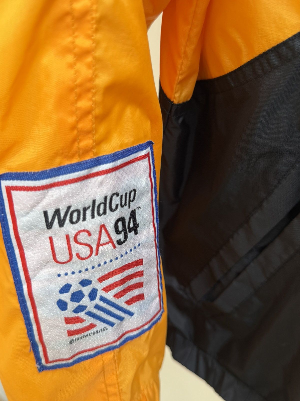 Apex Vintage Apex World Cup Germany 1994 Winbreaker Size US L / EU 52-54 / 3 - 6 Thumbnail