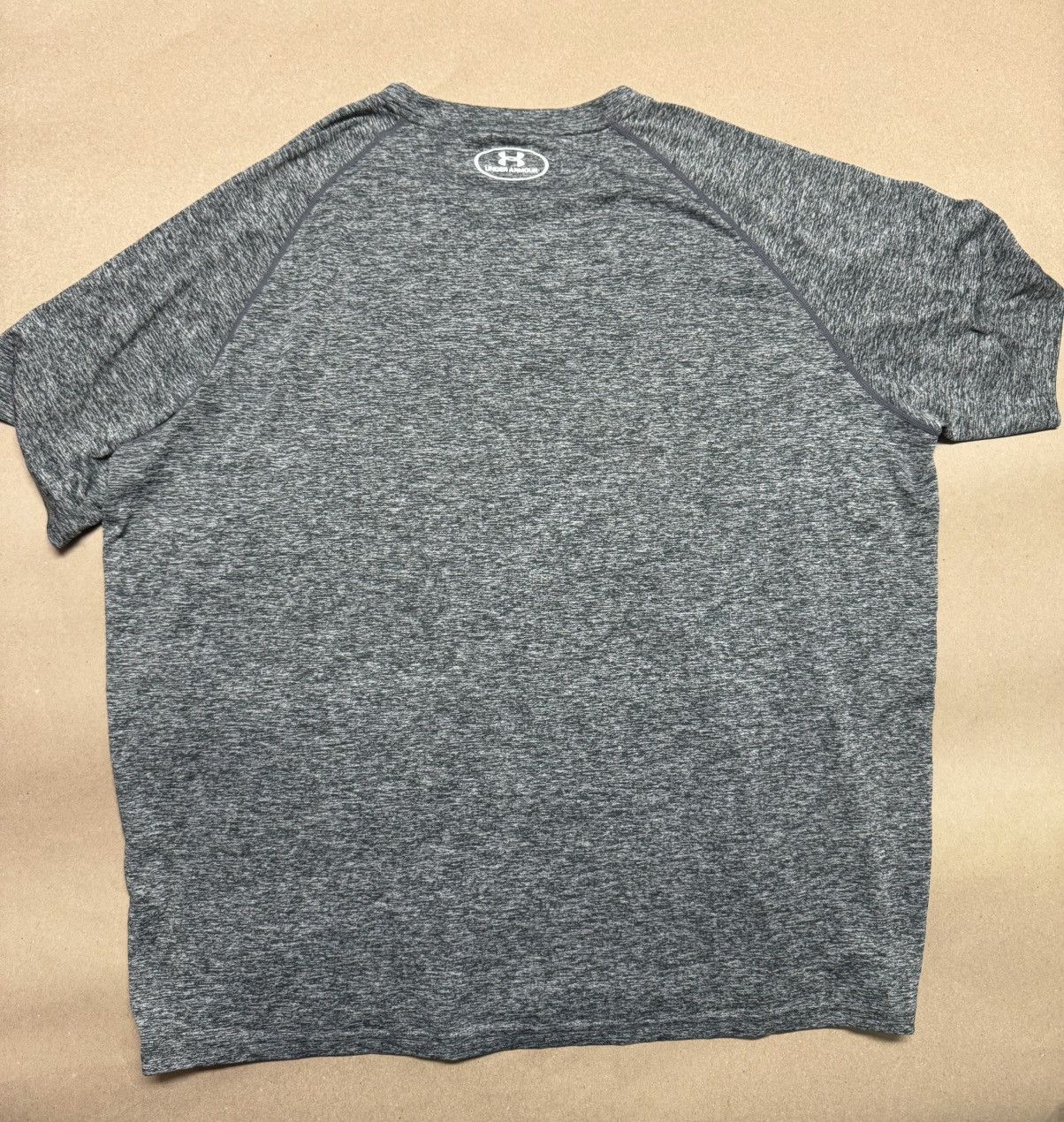 Under Armour Under Armour Heat Gear Loose Shirt Gray size XL Rare! Size US XL / EU 56 / 4 - 2 Thumbnail