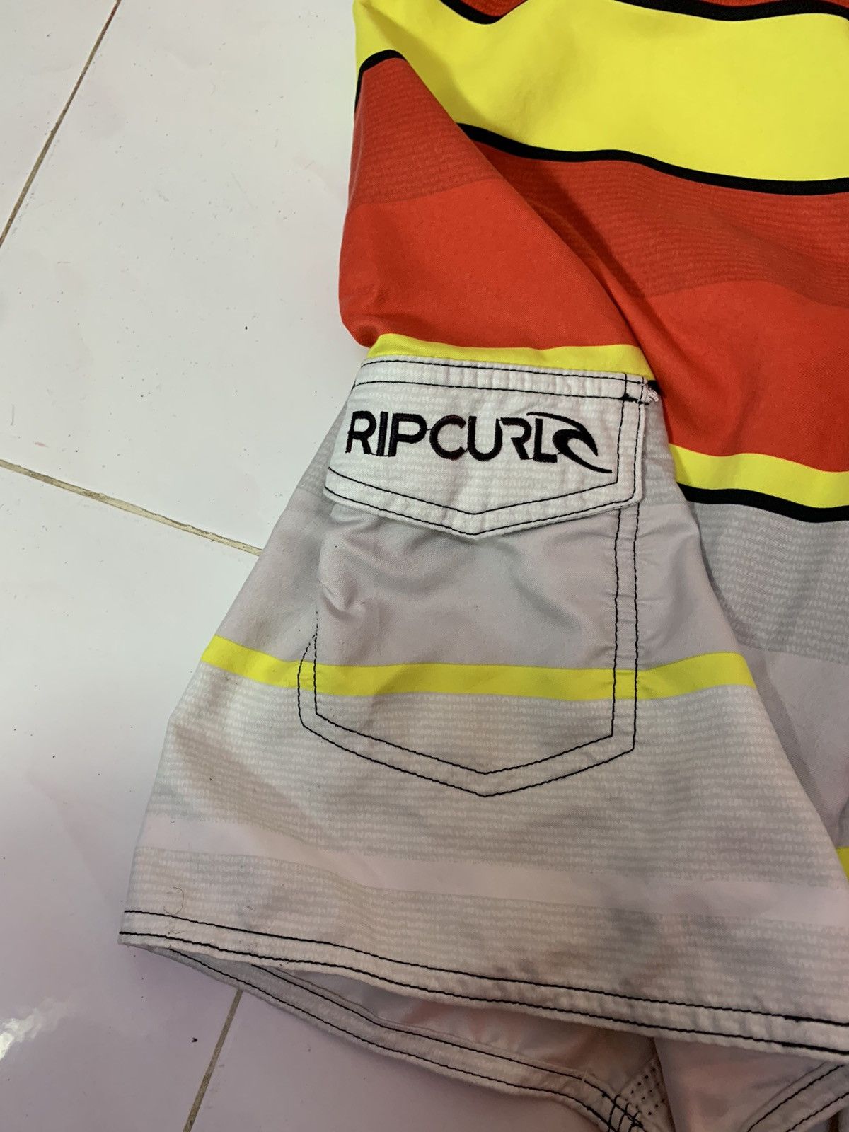 Ripcurl Steals! Ripcurl Multicolor Beach Surf Short Pants Size US 31 - 6 Thumbnail