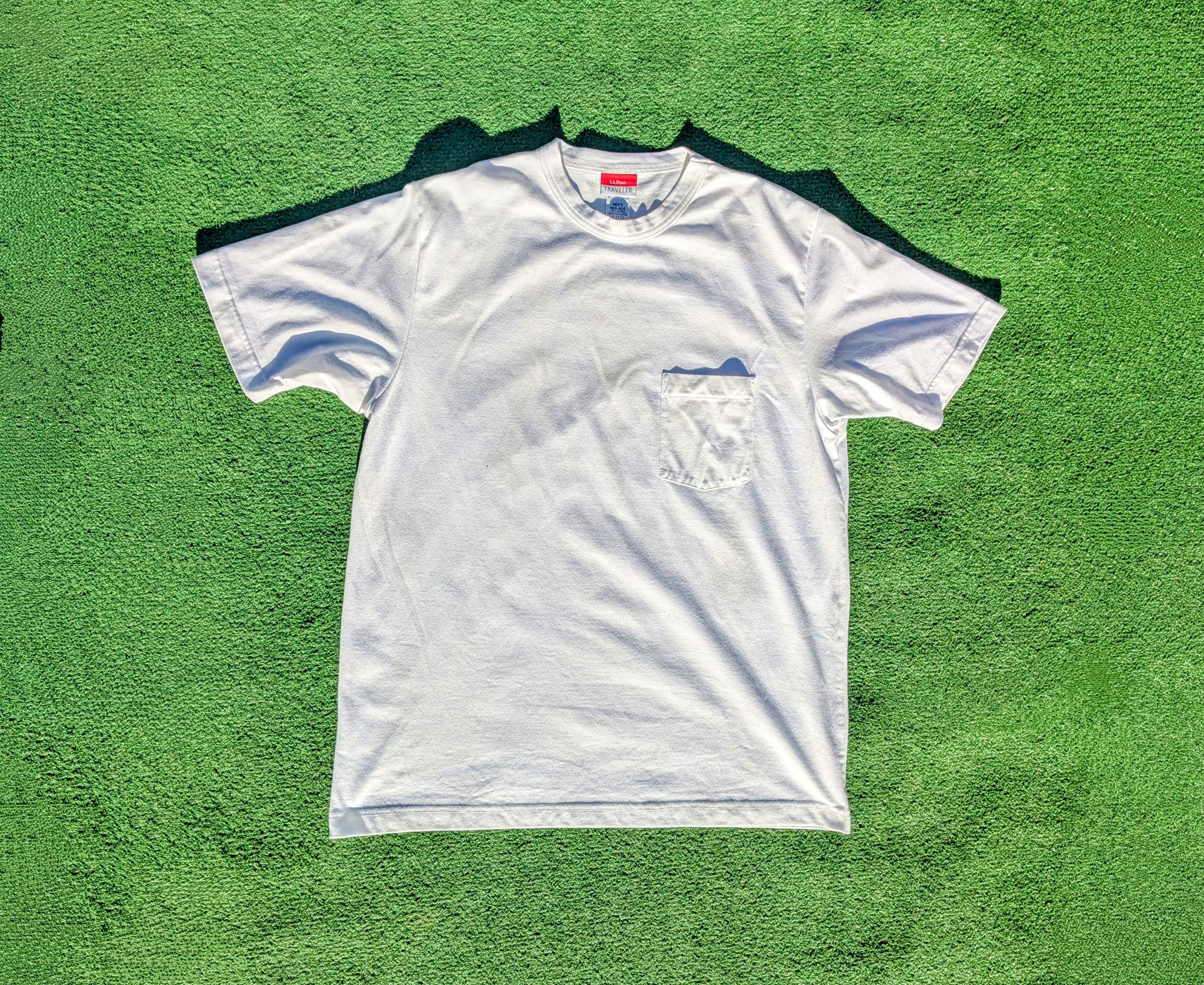 L.L. Bean Retro Classic L.L. Bean Traveller Cotton/Poly Pocket Shirt Size US M / EU 48-50 / 2 - 6 Thumbnail