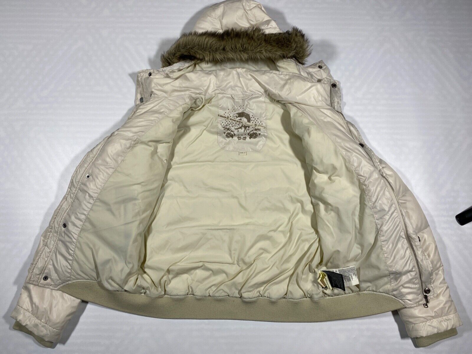 Diesel Diesel Jacket Down Women’s Ivory Bomber Size L Size L / US 10 / IT 46 - 3 Thumbnail