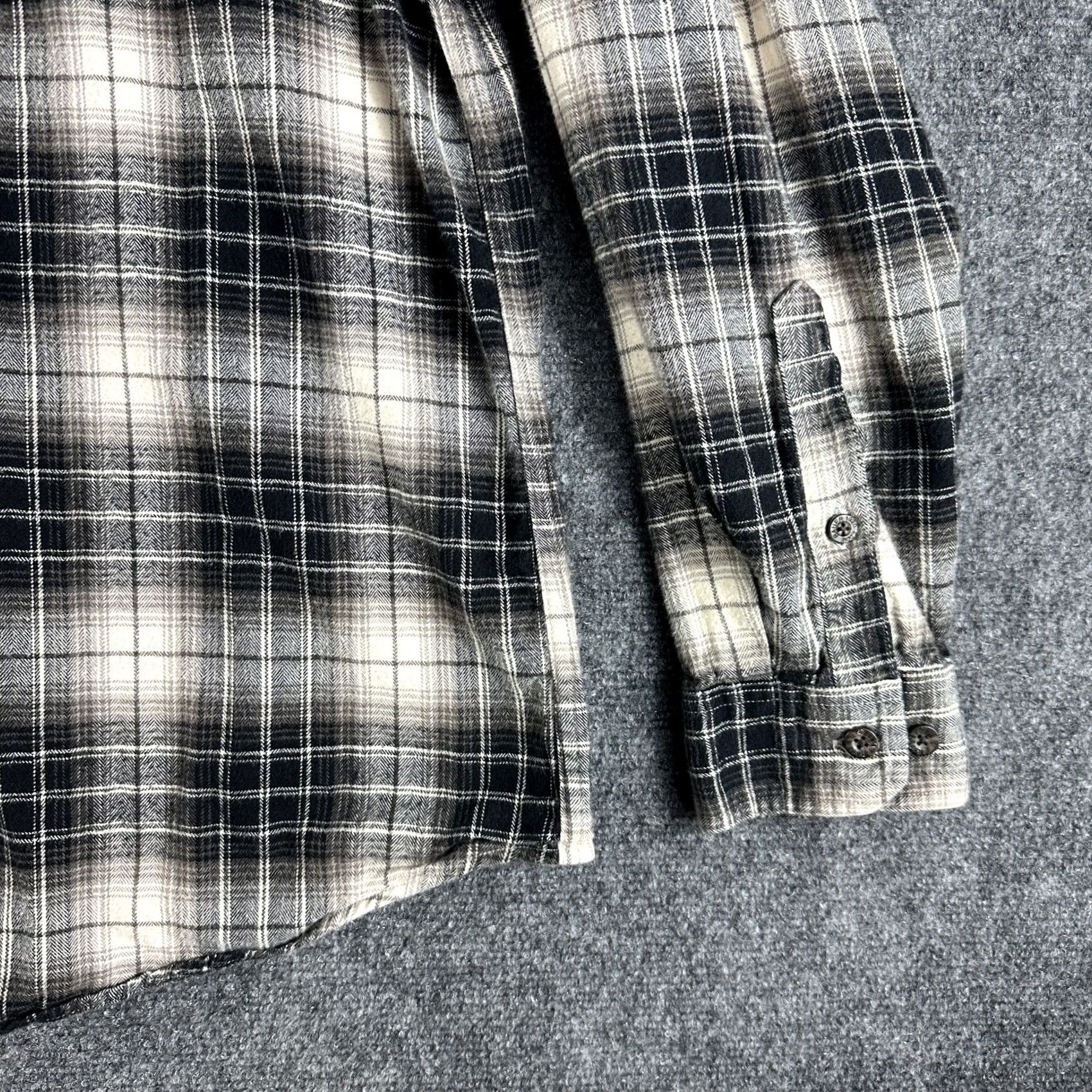Eddie Bauer Eddie Bauer Plaid Cotton Flannel Button Down Shirt Mens TXL Relaxed Fit Pocket Size US XL / EU 56 / 4 - 3 Thumbnail