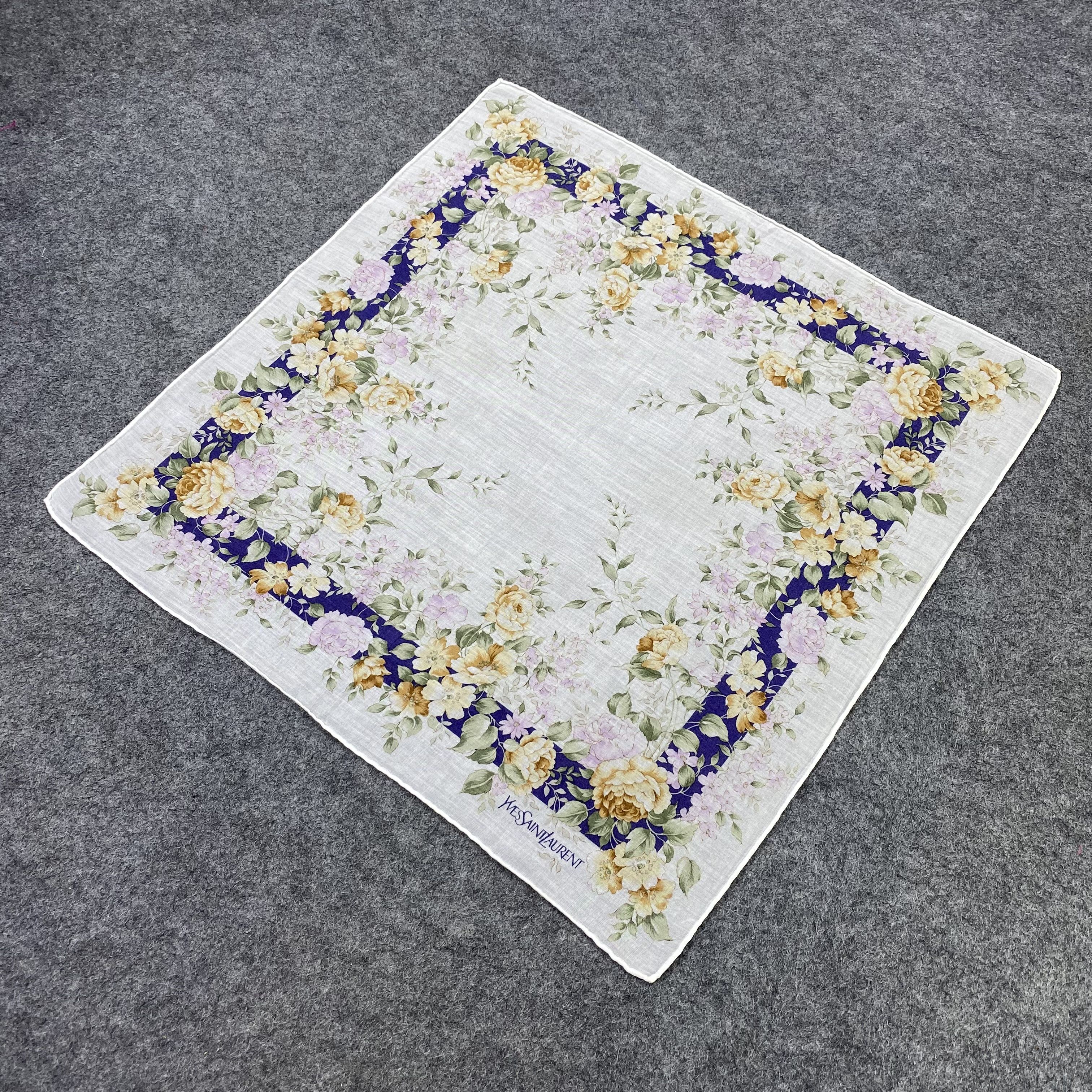 Yves Saint Laurent Yves Saint Lauren Handkerchief / Bandana / Neckerchief-B2085 Size ONE SIZE - 4 Thumbnail