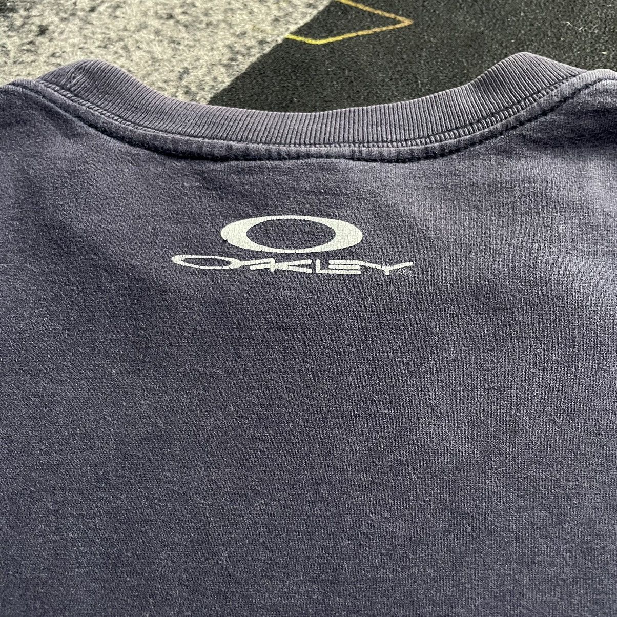 Oakley × Vintage 💥- 90s Oakley Center Logo Perfect Sunfaded Tees Size US XS / EU 42 / 0 - 9 Thumbnail