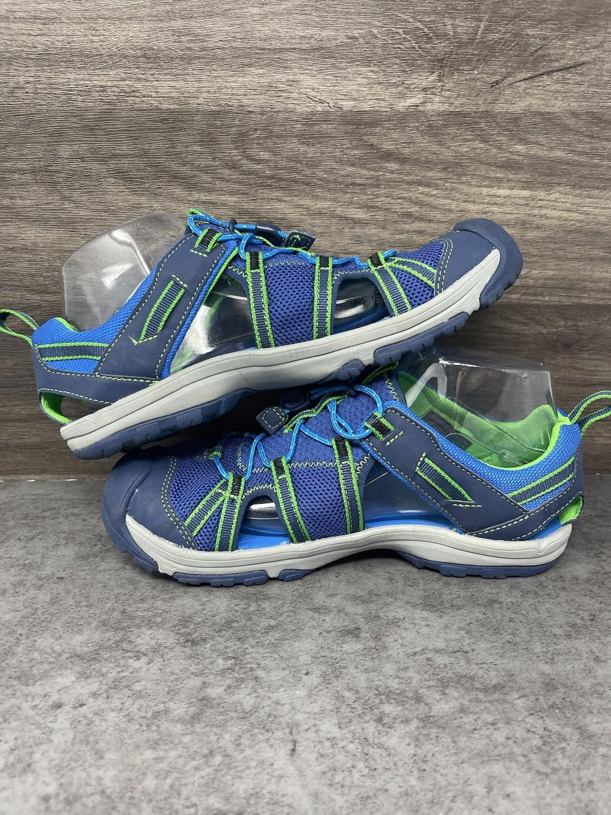 Teva Teva Kids Manatee Shoes Size 6 Water Sandals Blue Green Size US 6 / EU 39 - 7 Thumbnail