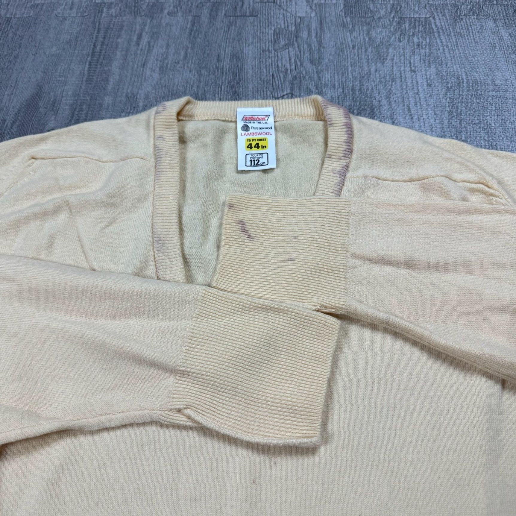 Vintage VINTAGE St. Michael Sweater Adult 44 Yellow Wool V-Neck Knit Pullover UK Made Mens Size US XXL / EU 58 / 5 - 6 Thumbnail