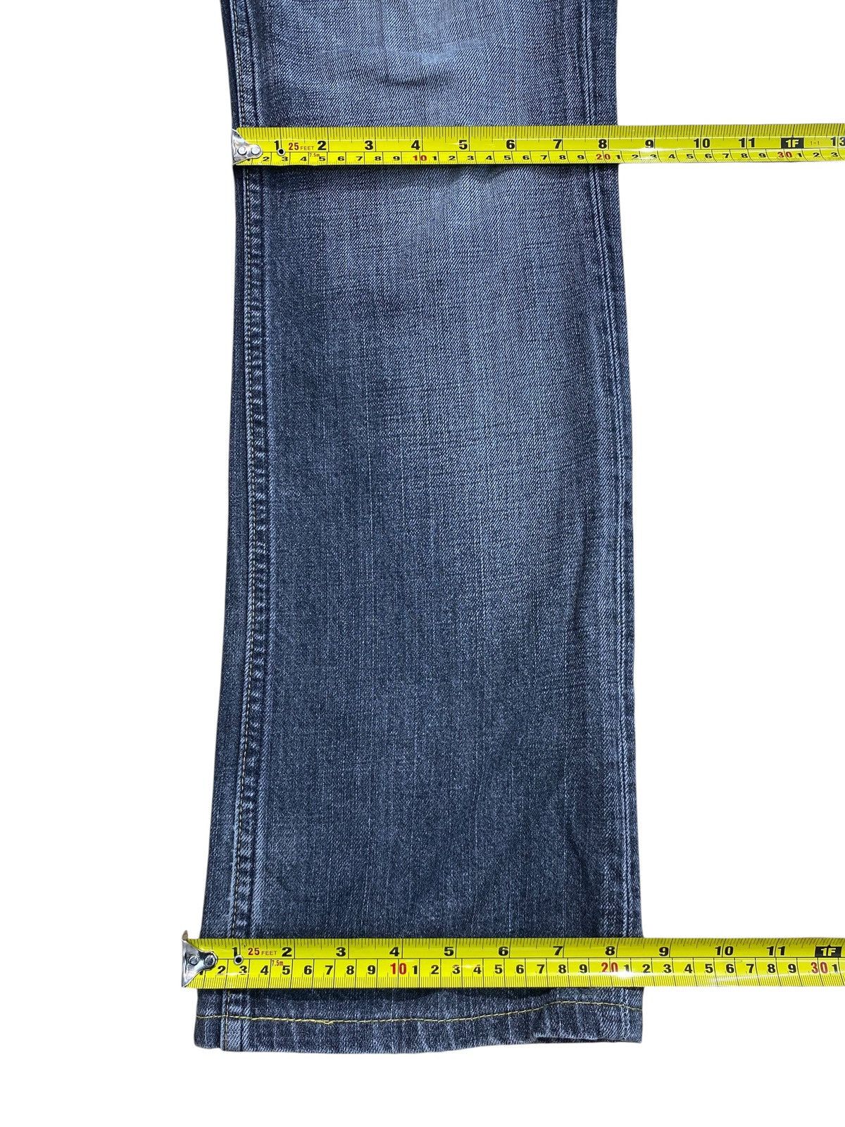 Levi's Levi’s Faded Wash Whiskers Style Flare Jeans Size US 30 / EU 46 - 10 Thumbnail