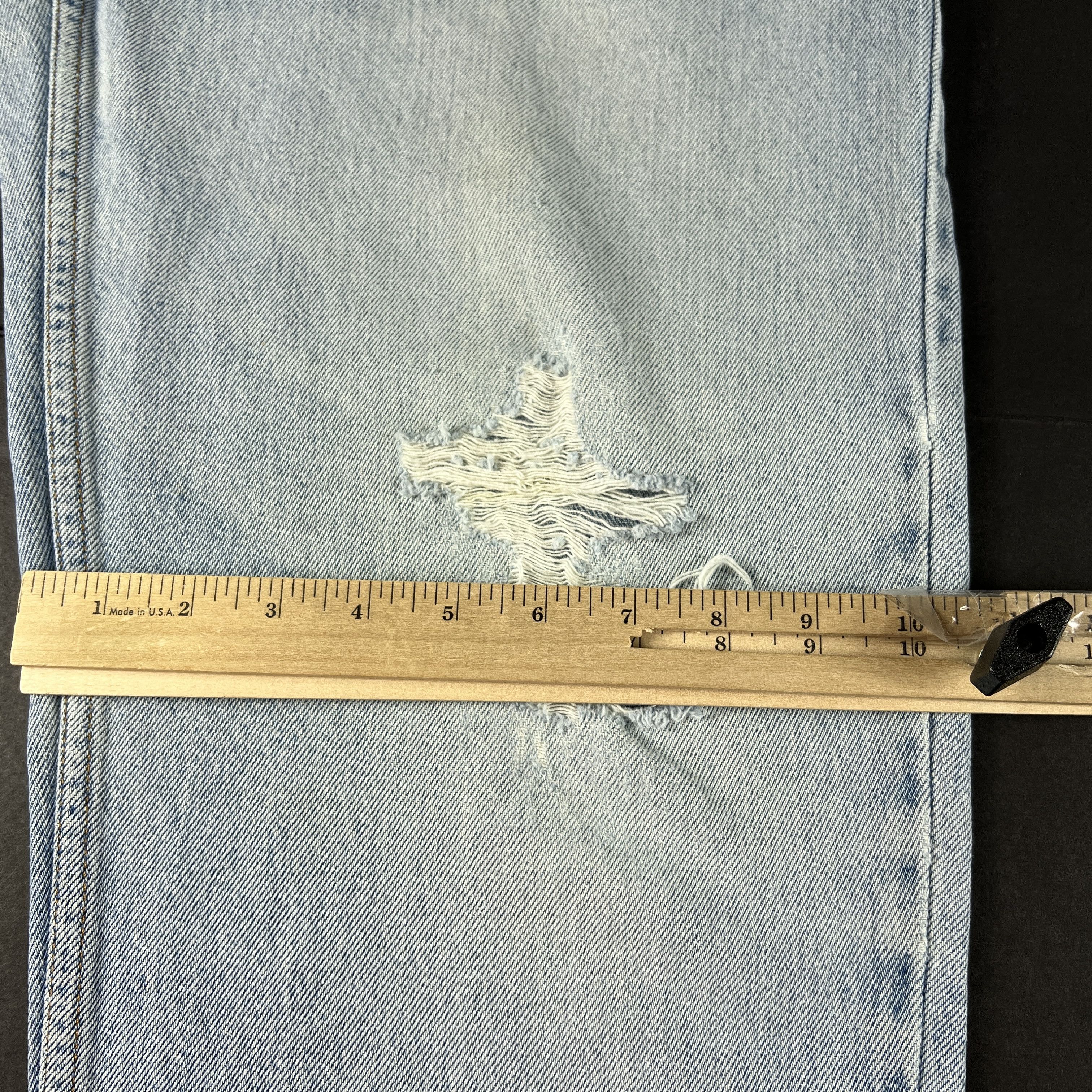 Levi's × Vintage VTG 90s Levi's Jeans 560 Loose Tapered Blue Distressed Denim Size US 32 / EU 48 - 20 Thumbnail