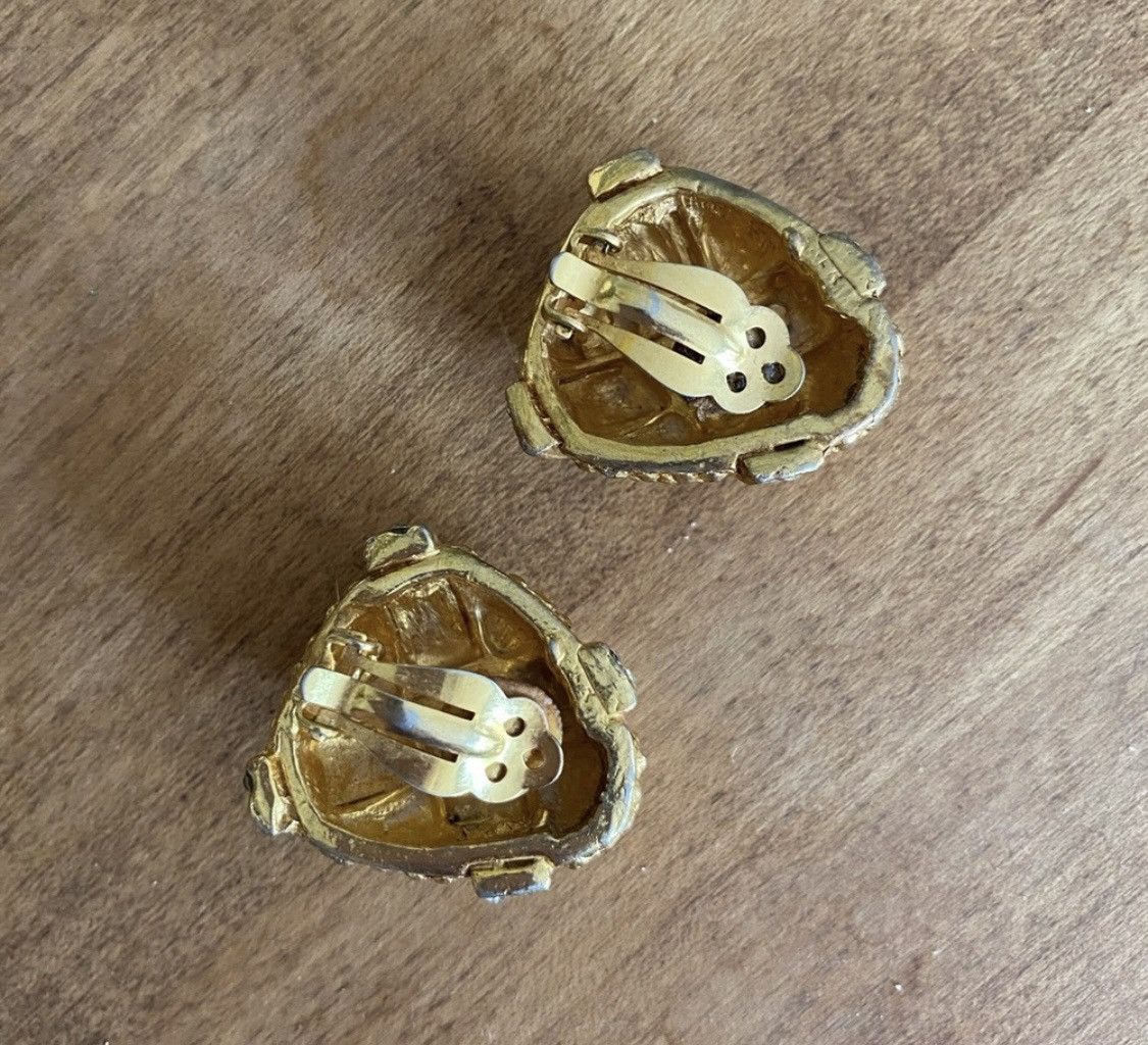 Other RARE VINTAGE CHUNKY GOLD PAVE CLIP ON DIAMOND EARRINGS Size ONE SIZE - 6 Thumbnail