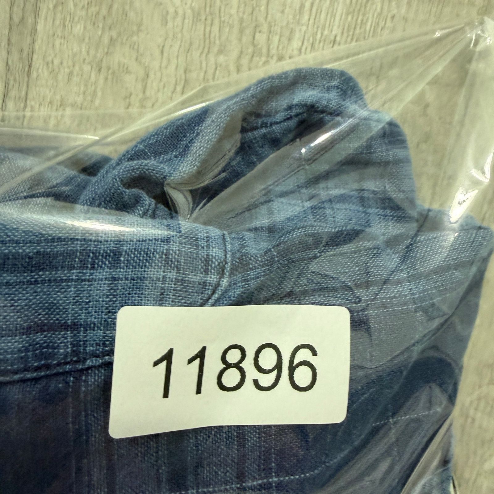 Vintage 32 Bar Blues Button Down Shirt Men's 2XL Blue Plaid Preppy Size US XXL / EU 58 / 5 - 8 Thumbnail