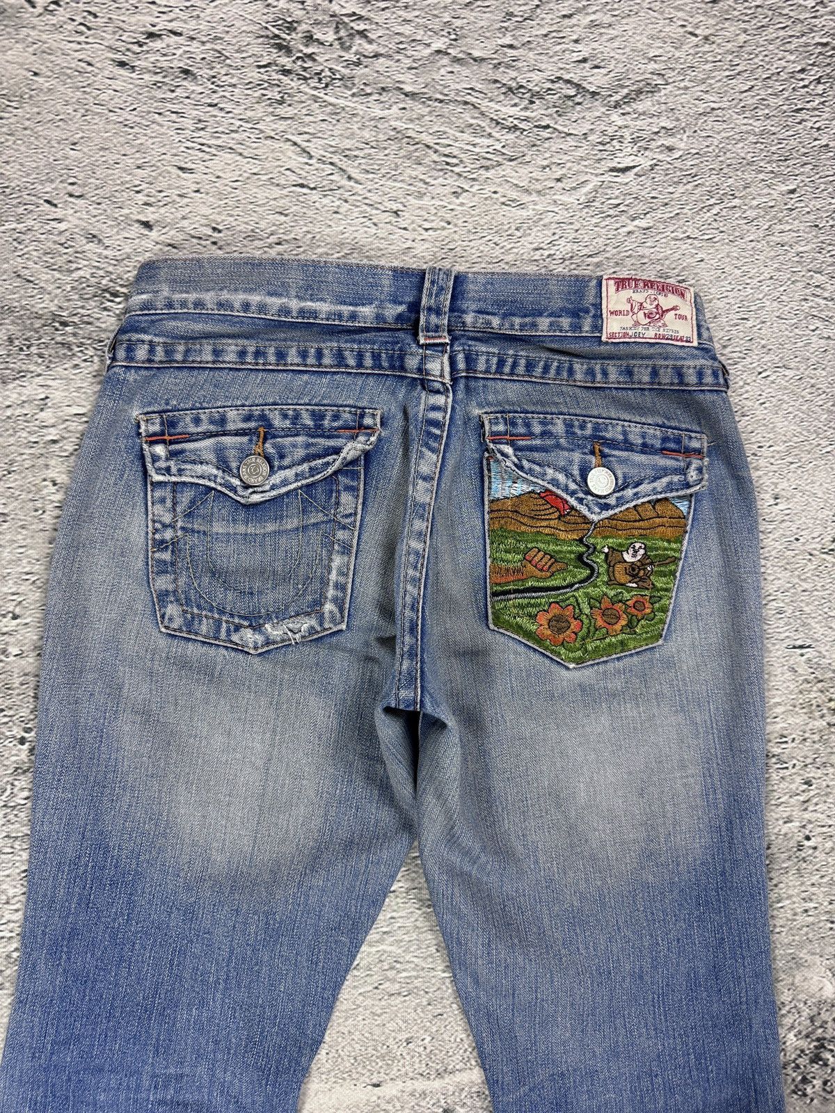 True Religion True Religion blue jeans Buddha Embroidery Joey flared Size 29" - 2 Thumbnail