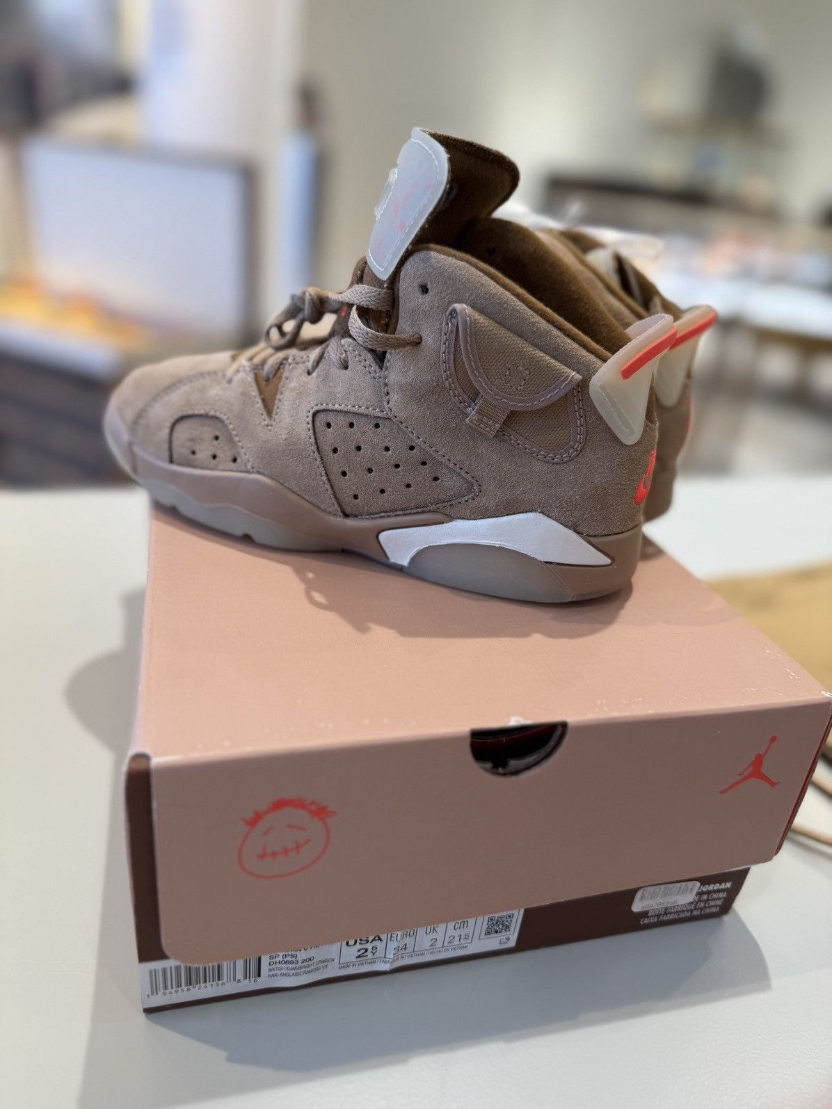 Nike × Travis Scott Air Jordan 6 Retro Travis Scott British Khaki (PS) Size US 5 / EU 37 - 10 Thumbnail