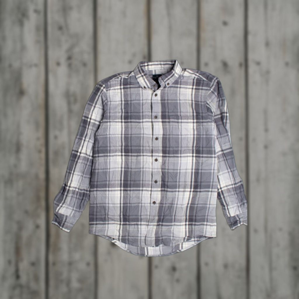 Faded Glory VINTAGE Faded Glory Shirt Gray Small Long Sleeve Plaid Flannel Button Up Size US S / EU 44-46 / 1 - 1 Thumbnail