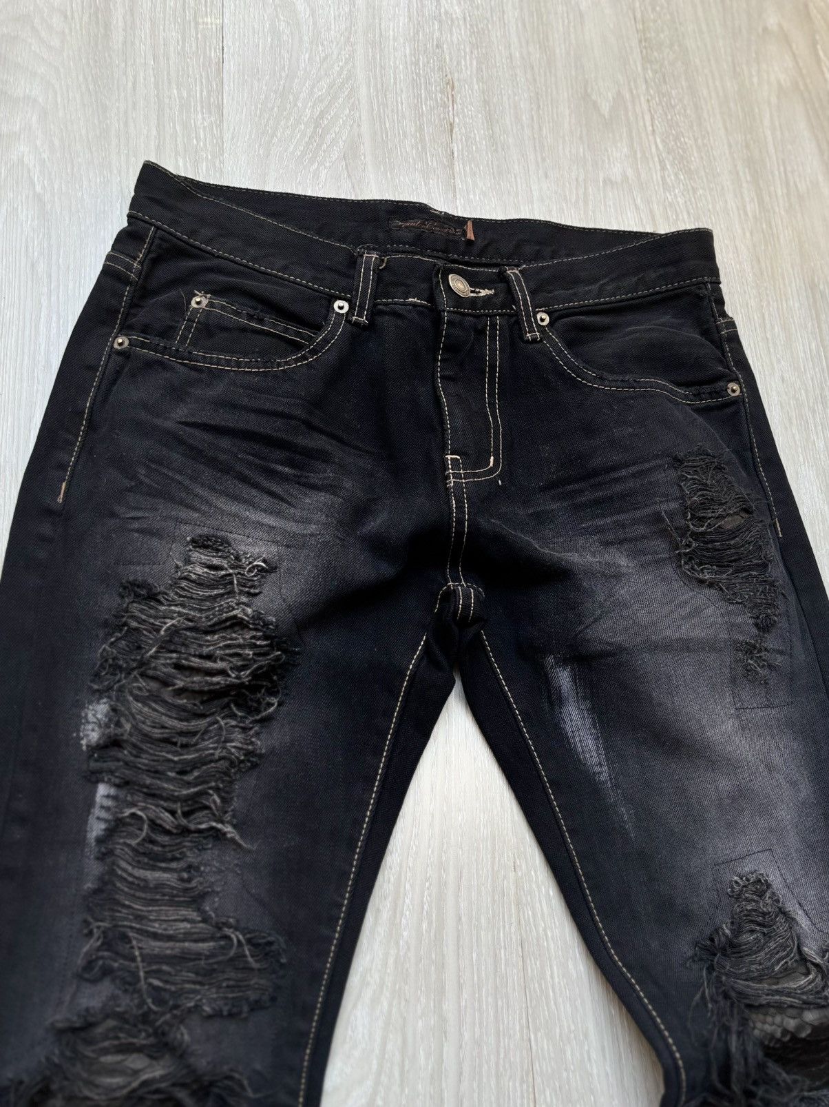 Japanese Brand Distressed flare jeans Size US 28 / EU 44 - 2 Thumbnail