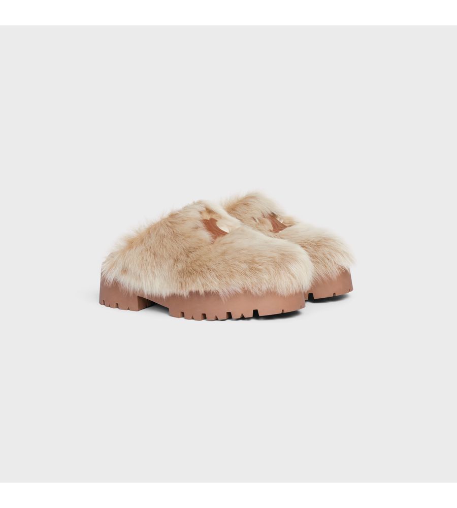 Bulky Closed Mule in Lamb Fur