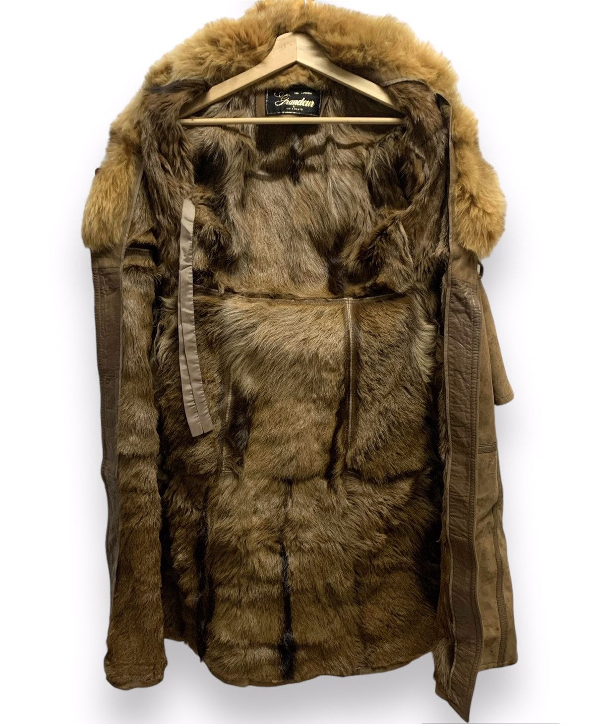 Leather Vintage Mink Fur Collar Leather Long Coat Size L Size US L / EU 52-54 / 3 - 9 Thumbnail