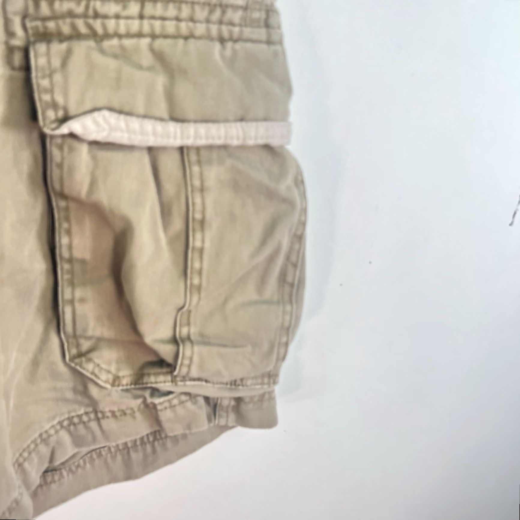 Vintage VINTAGE? [No, it's not vintage] Sun River Cargo Shorts Men 36 Beige Cotton Cargo Pocket Regular 10in Inseam Summer Spring Mens Size US 36 / EU 52 - 2 Thumbnail